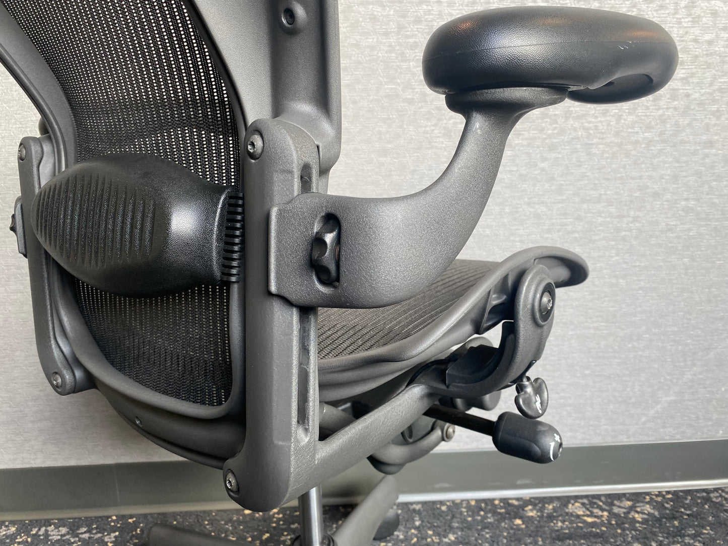 Herman Miller Aeron Classic Model Fully Loaded Office chair