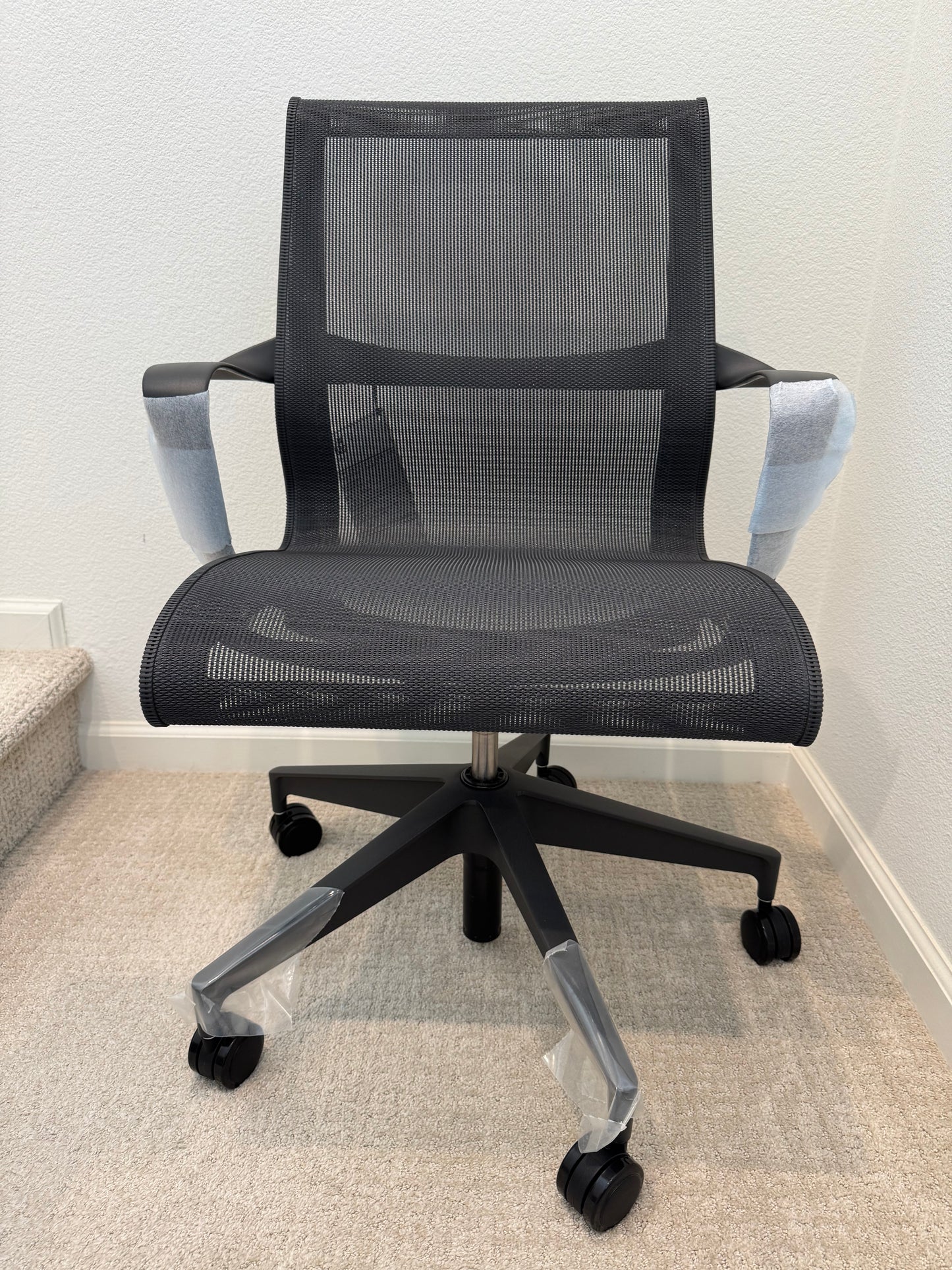 2025 Model brand new Herman Miller Setu office chair in Graphite