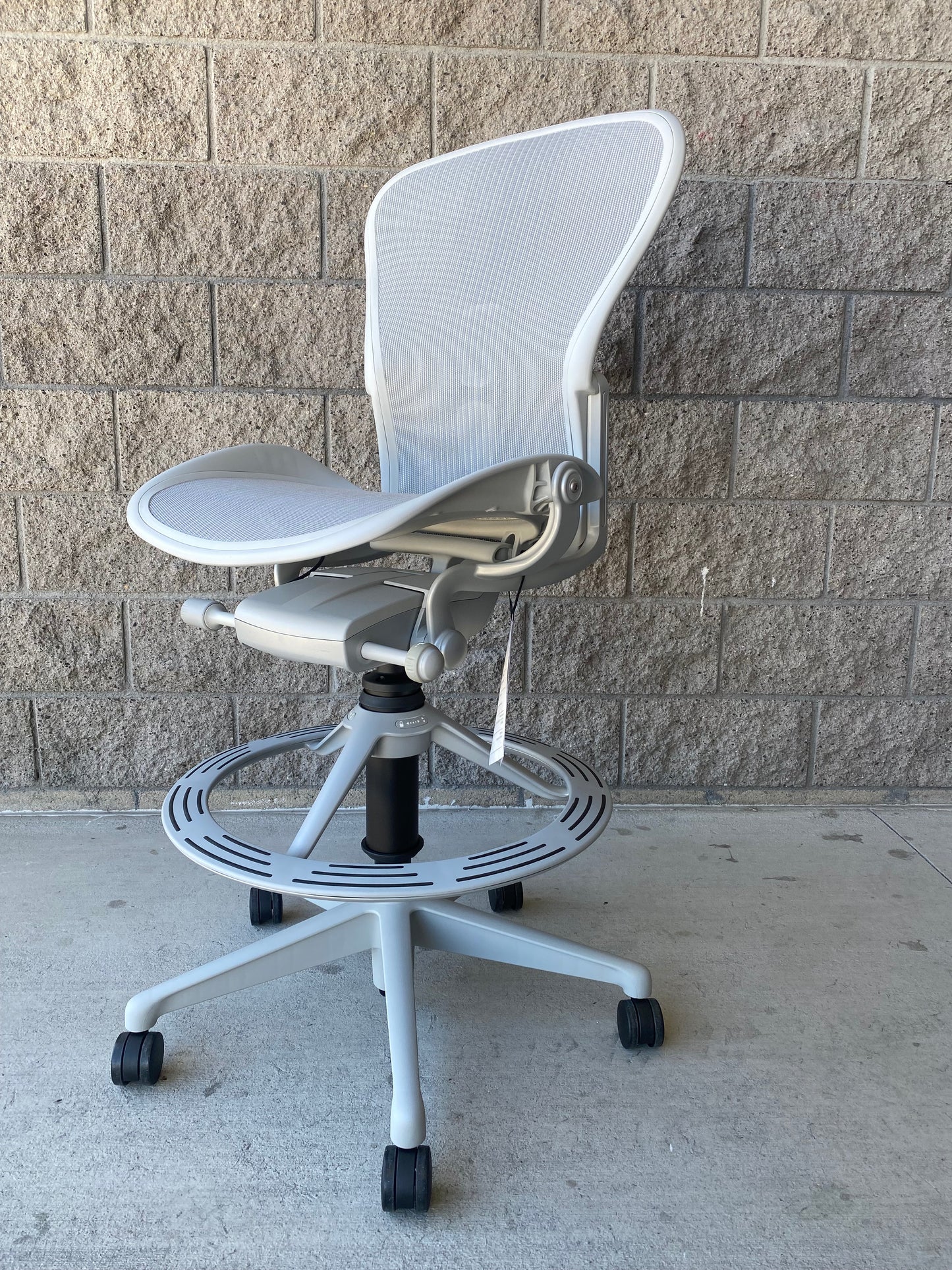 Brand new Herman Miller Aeron drafting chair in mineral