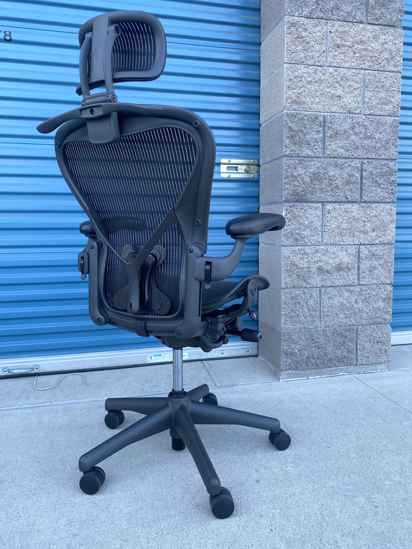 Herman Miller Aeron B Classic newer model fully loaded office chair