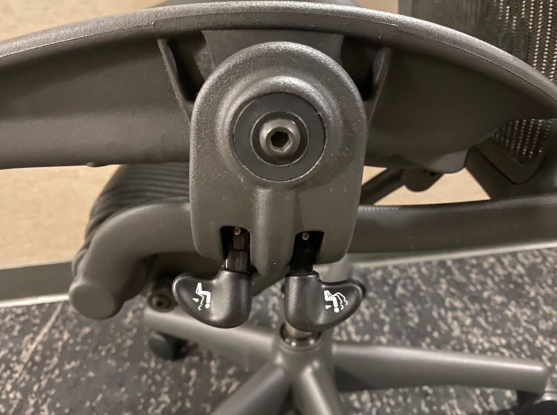 Herman Miller Aeron B Classic newer model fully loaded office chair