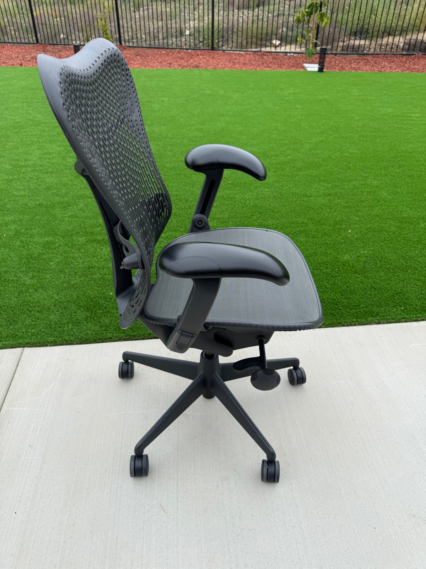 Pre owned Herman Miller Mirra fully loaded office chair