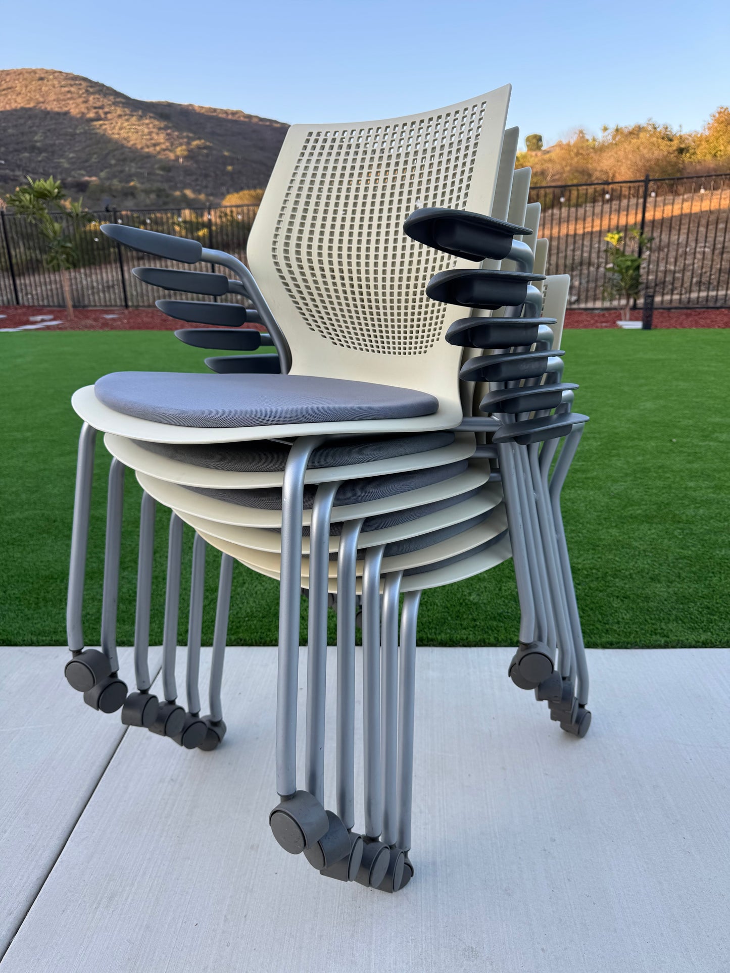 Herman Miller Knoll®️ Guest chair/ side chair