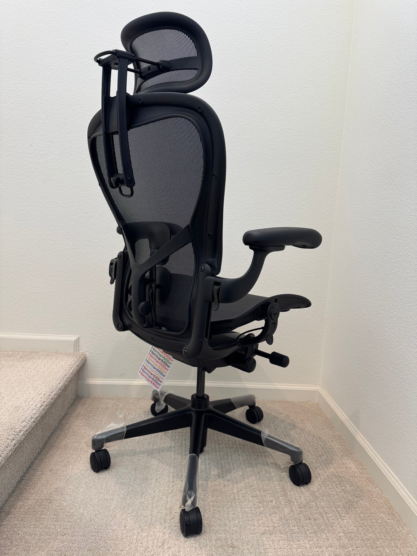 2026 brand new Herman Miller Aeron Remastered size C in onyx