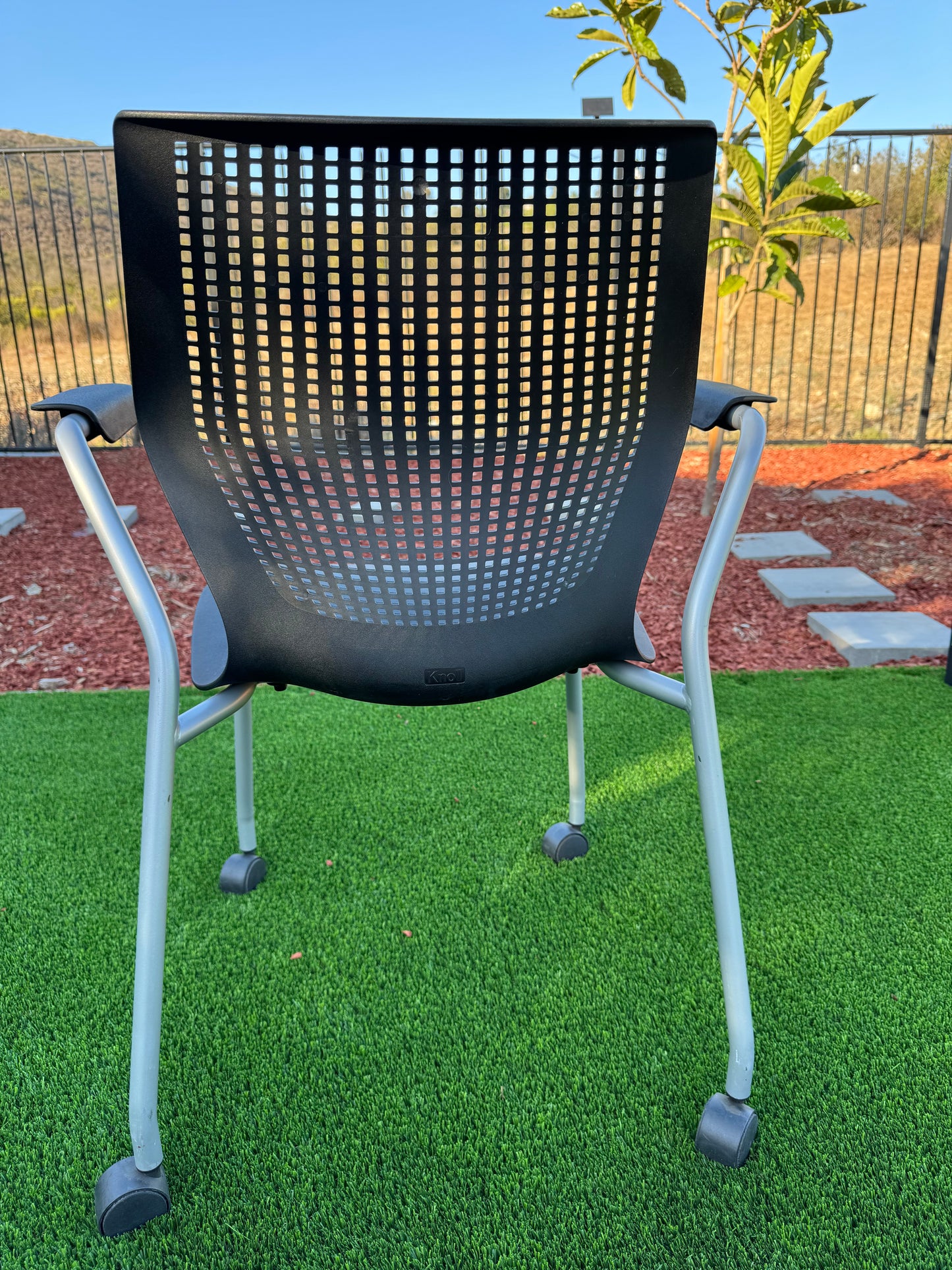 Herman Miller Knoll®️ Guest chair/ side chair