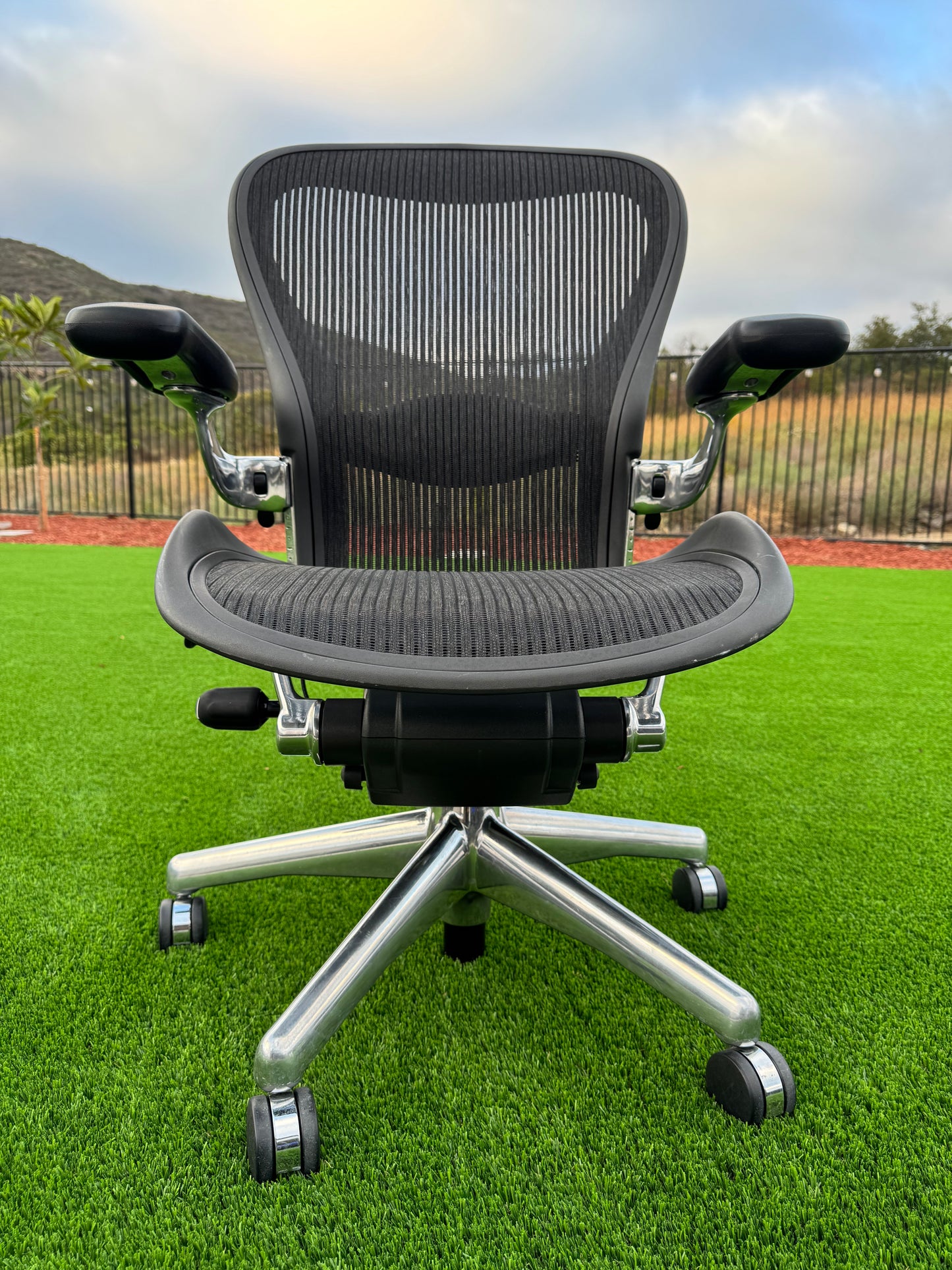 Herman Miller Classic Aeron fully loaded office chair