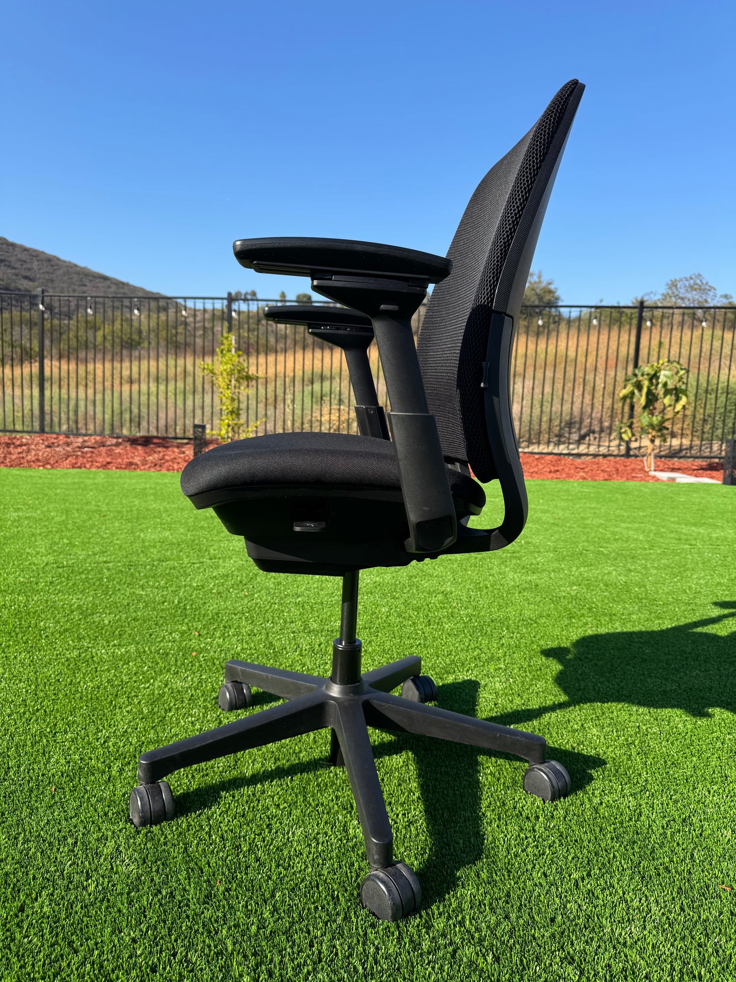 Steelcase Amia pre owned fully adjustable model