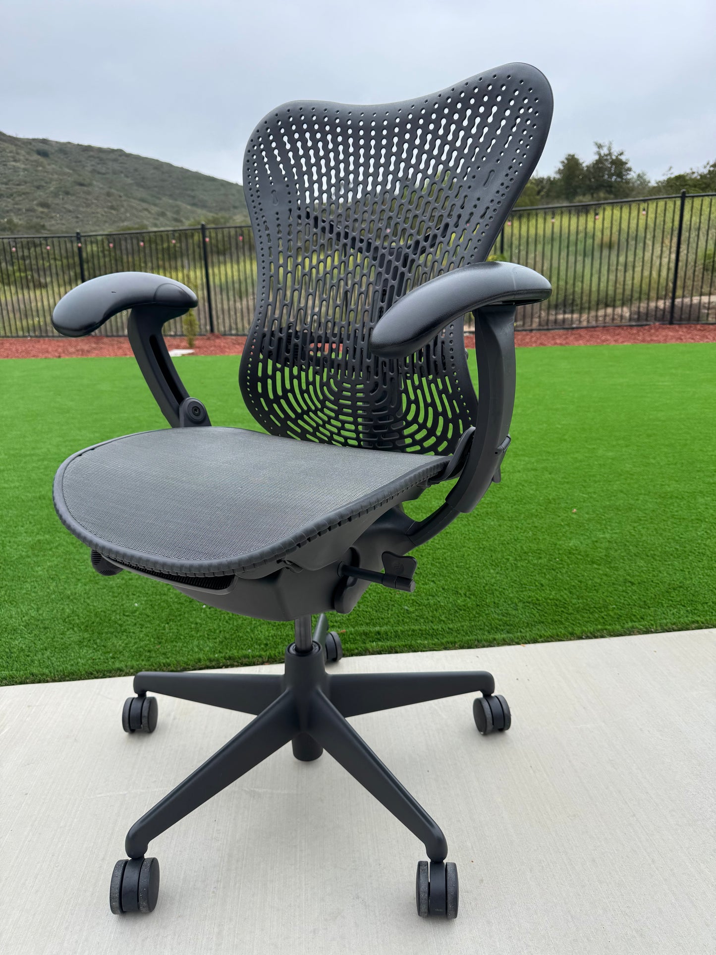 Pre owned Herman Miller Mirra fully loaded office chair