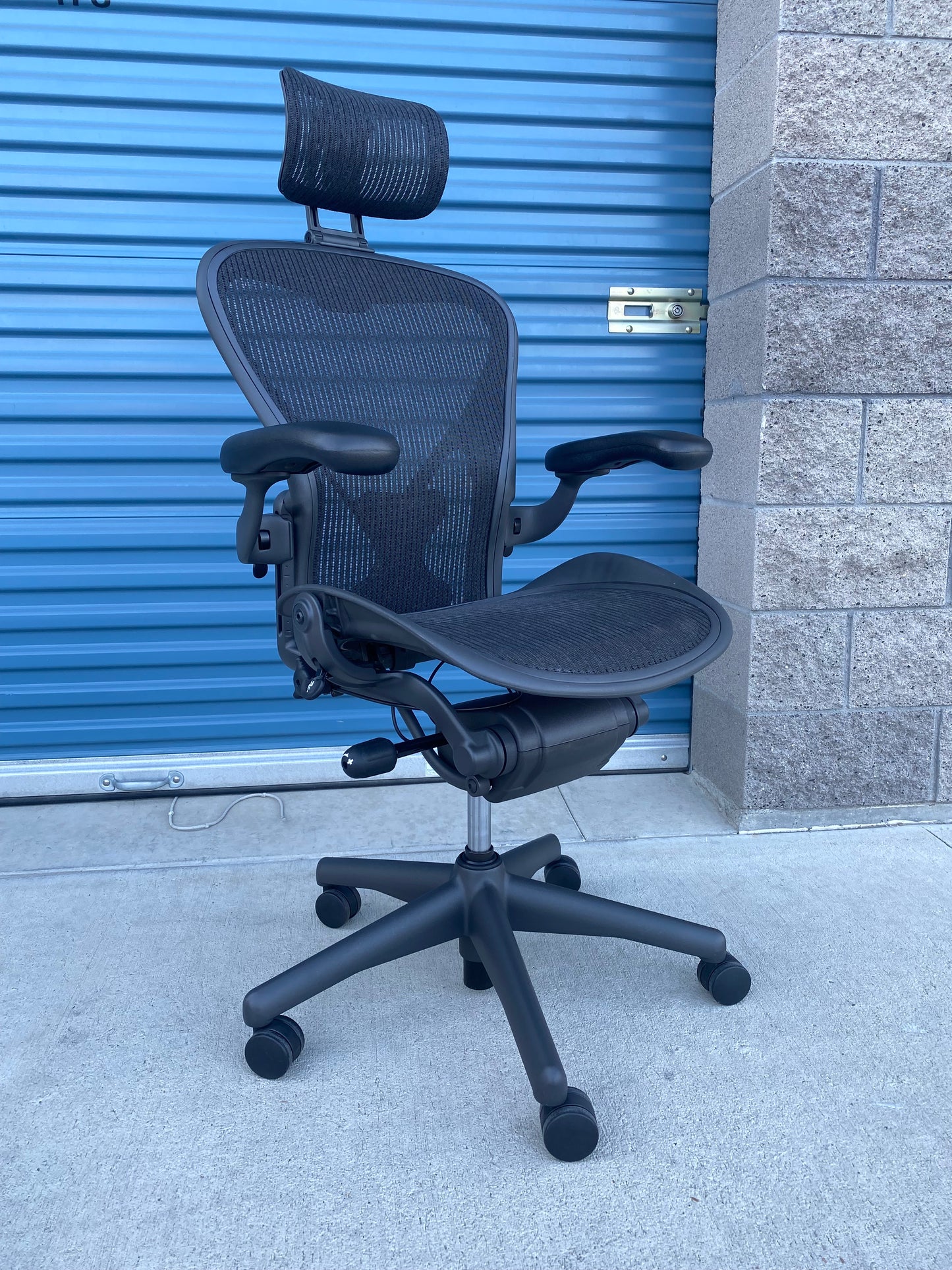 Herman Miller Aeron B Classic newer model fully loaded office chair