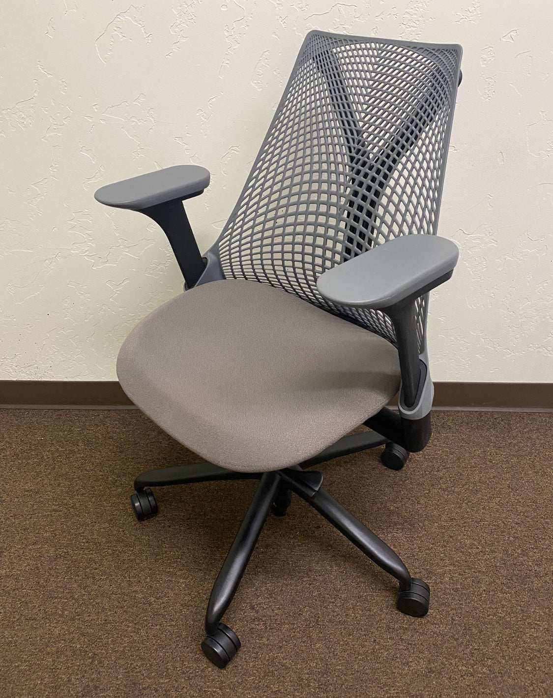 Herman Miller Sayl office chair/ gaming chair