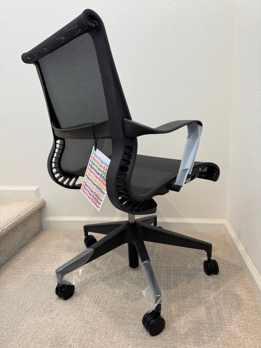2025 Model brand new Herman Miller Setu office chair in Graphite