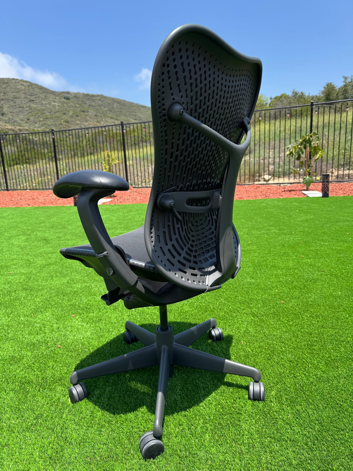 Pre owned Herman Miller Mirra fully loaded office chair