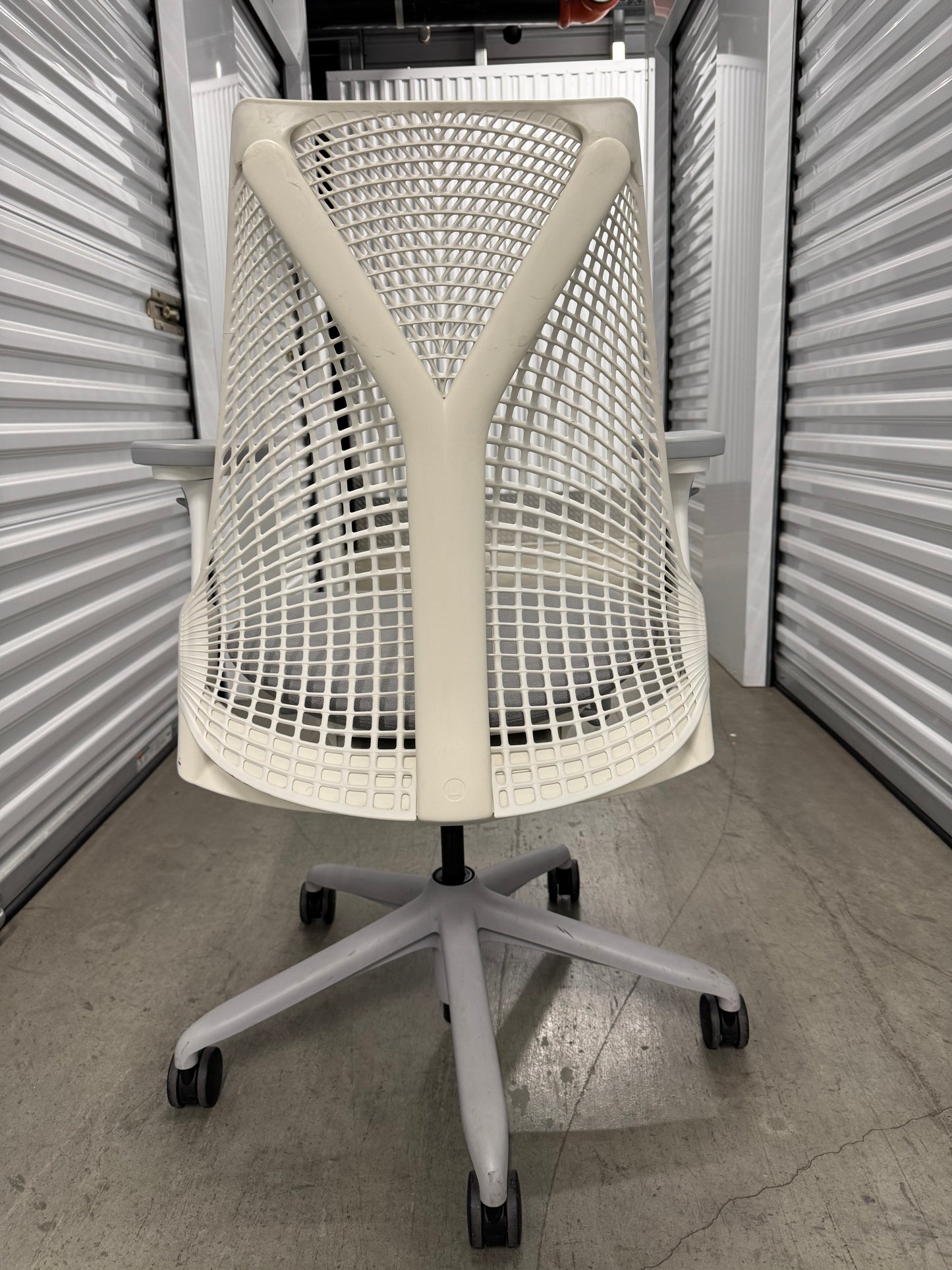 Herman Miller Sayl office chair/ gaming chair