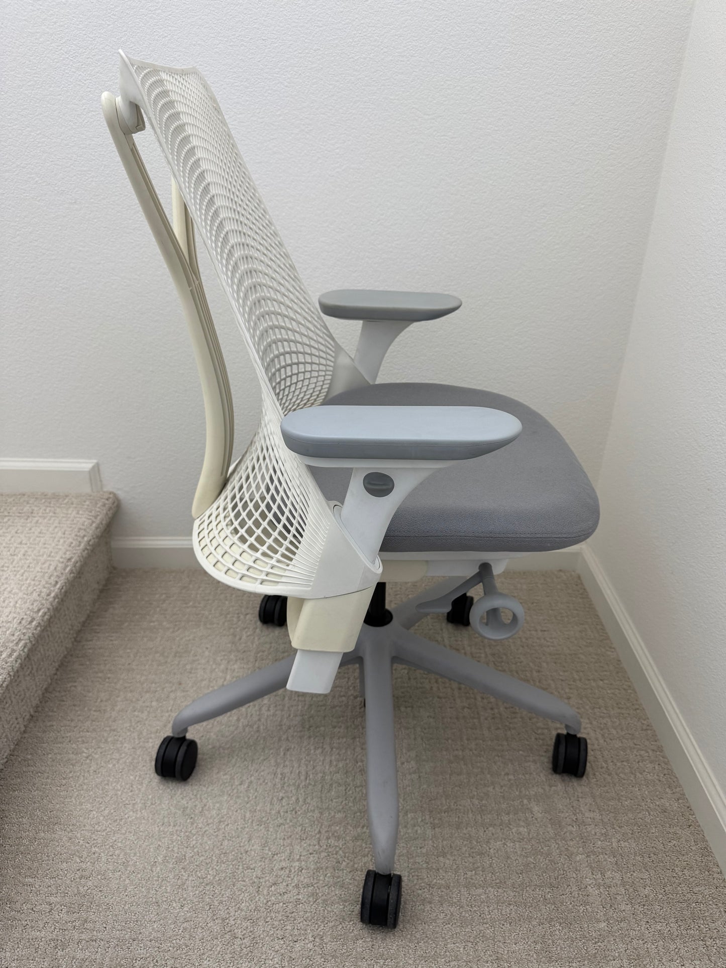 Herman Miller Sayl Fully Loaded Office Chair In White