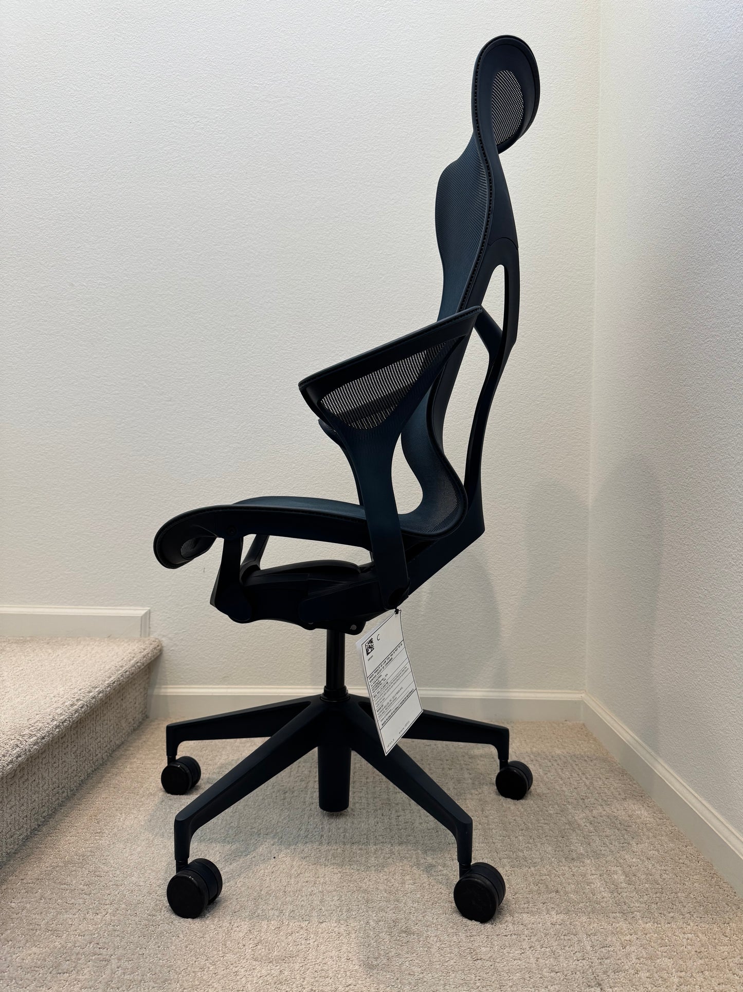 New Herman Miller Cosm Ergonomic Chair In Nightfall