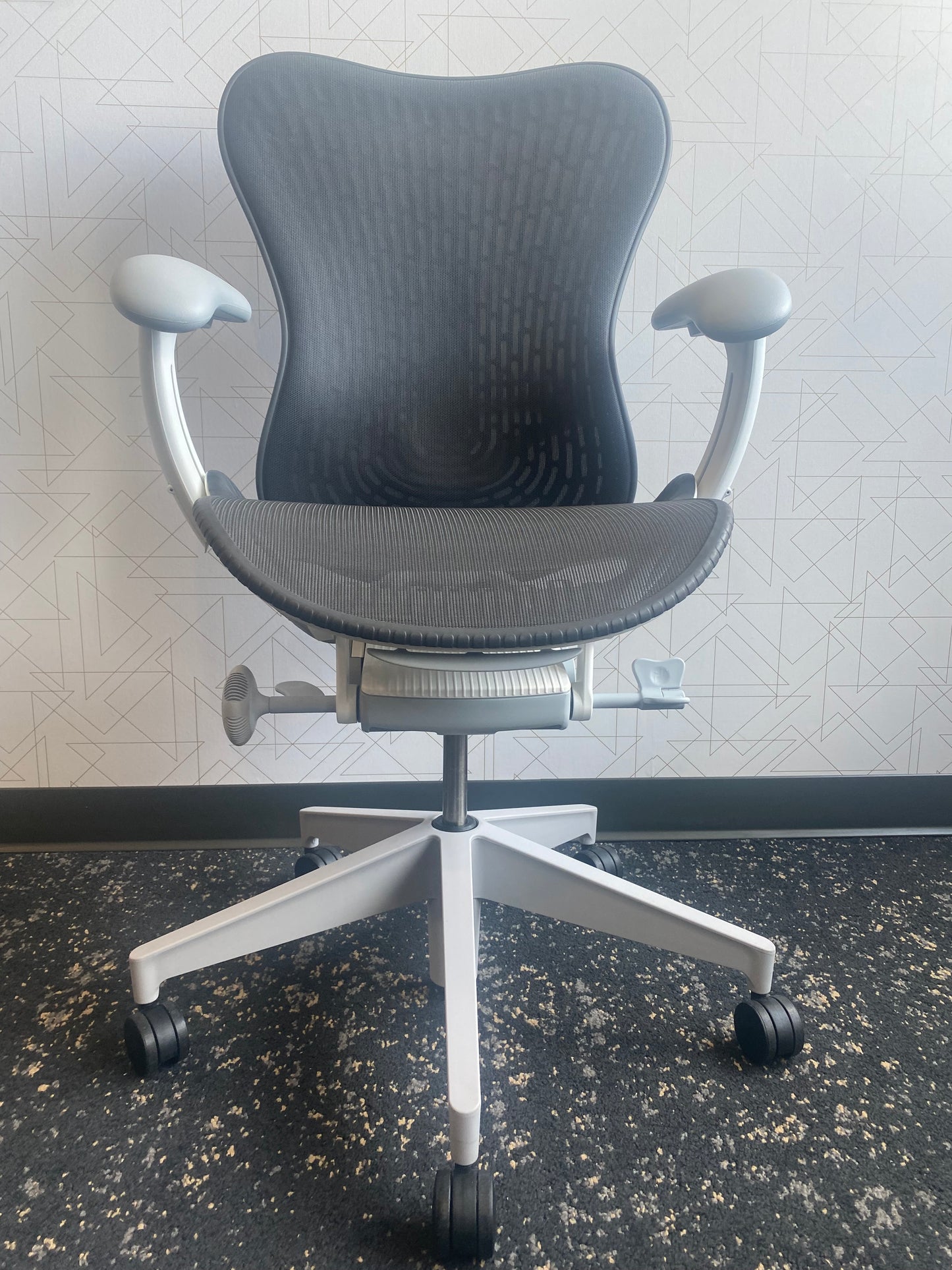 Herman Miller Mirra 2 Ergonomic office chair