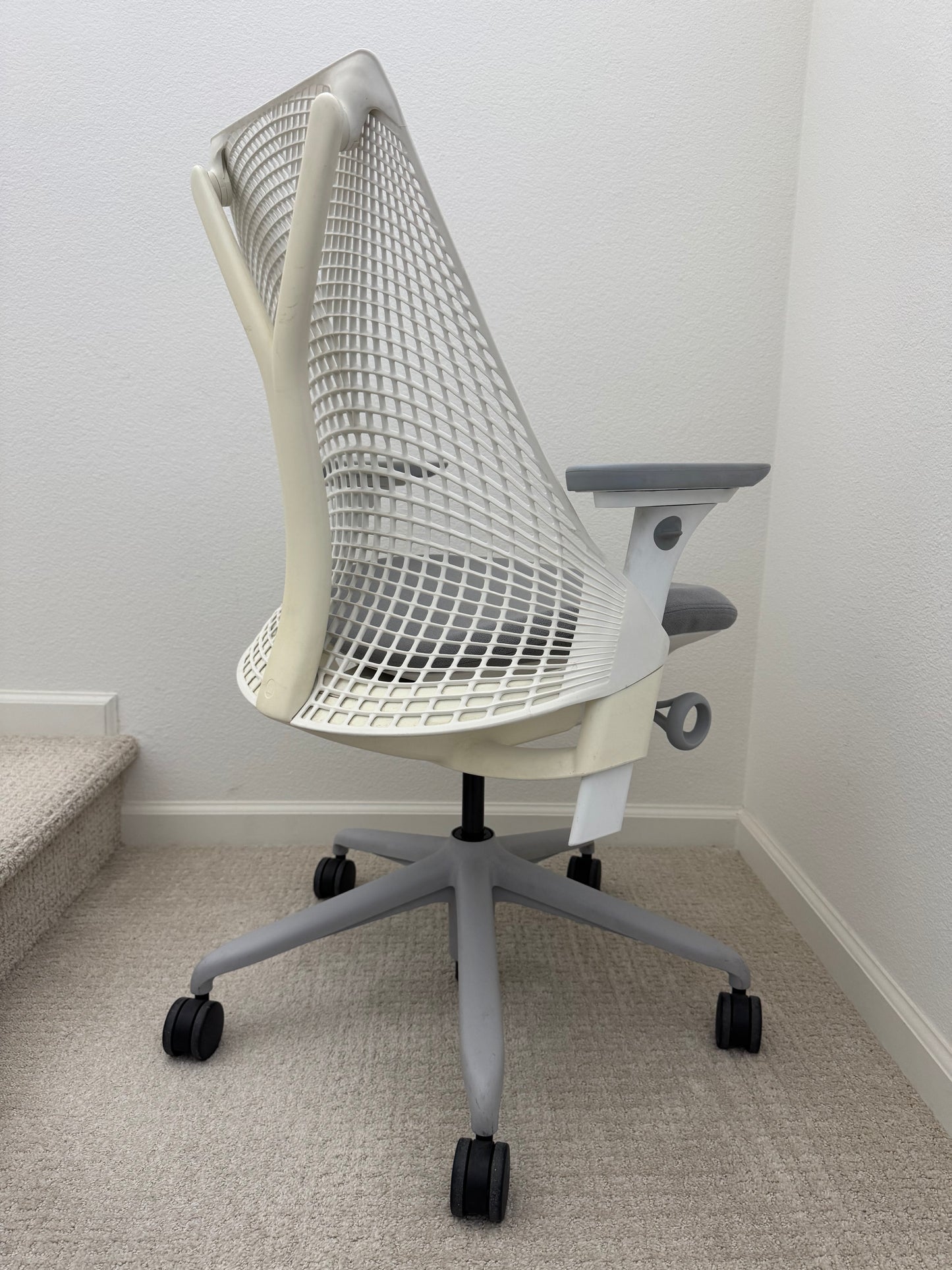 Herman Miller Sayl Fully Loaded Office Chair In White