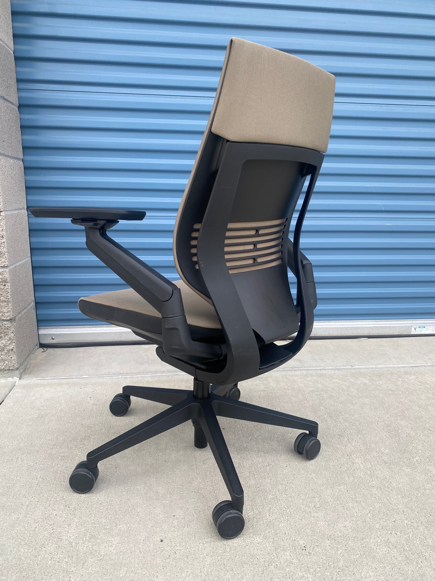 Steelcase Gesture Fully Adjustable Model