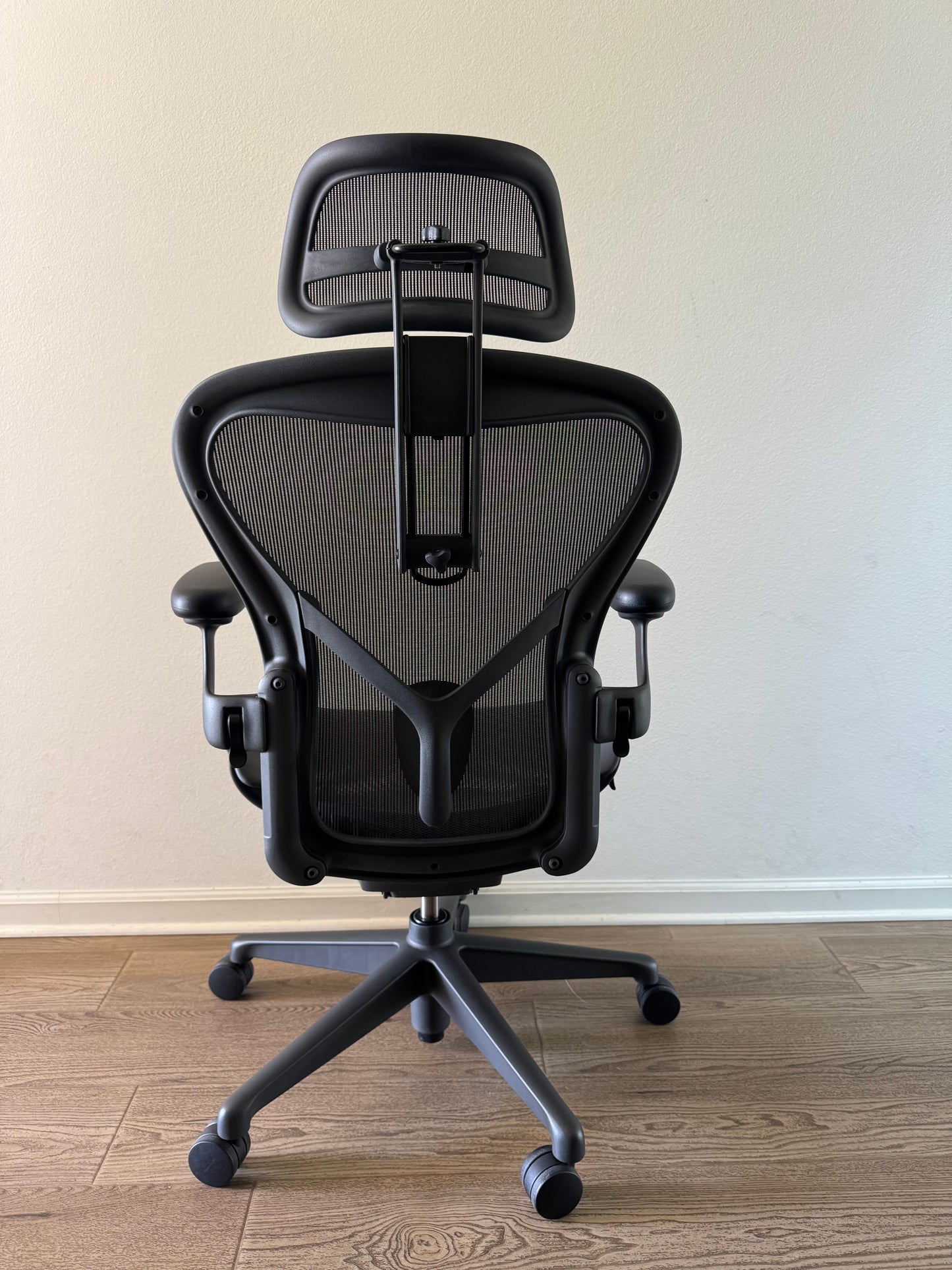 Herman Miller Aeron Remastered B Office Chair
