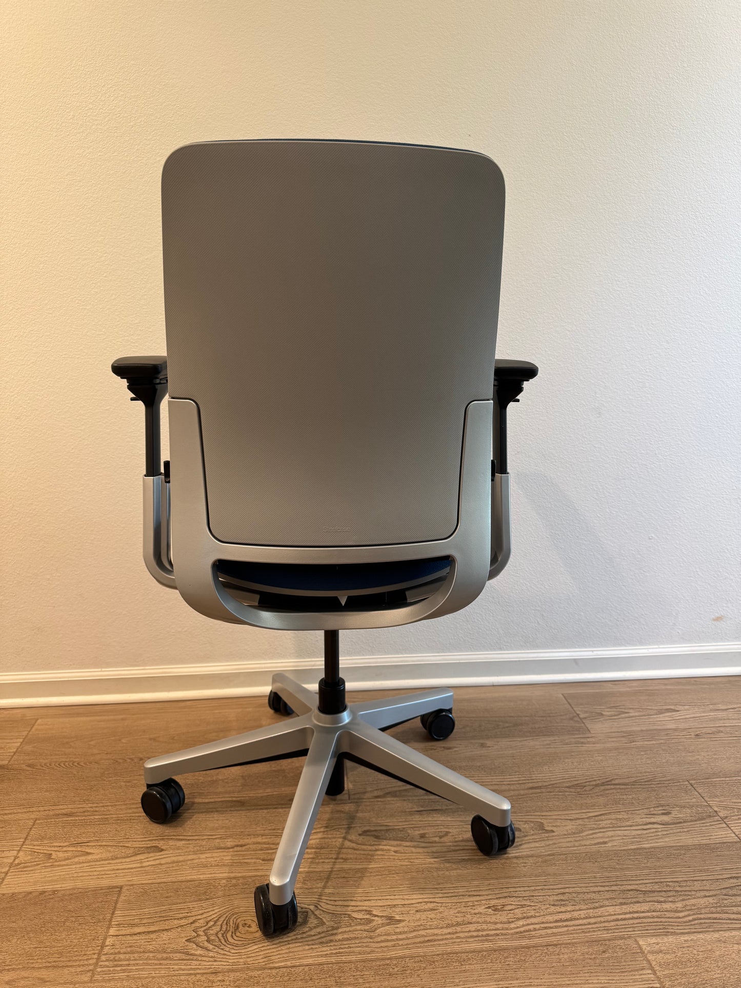 Premium Refurbished Steelcase Amia fully adjustable model