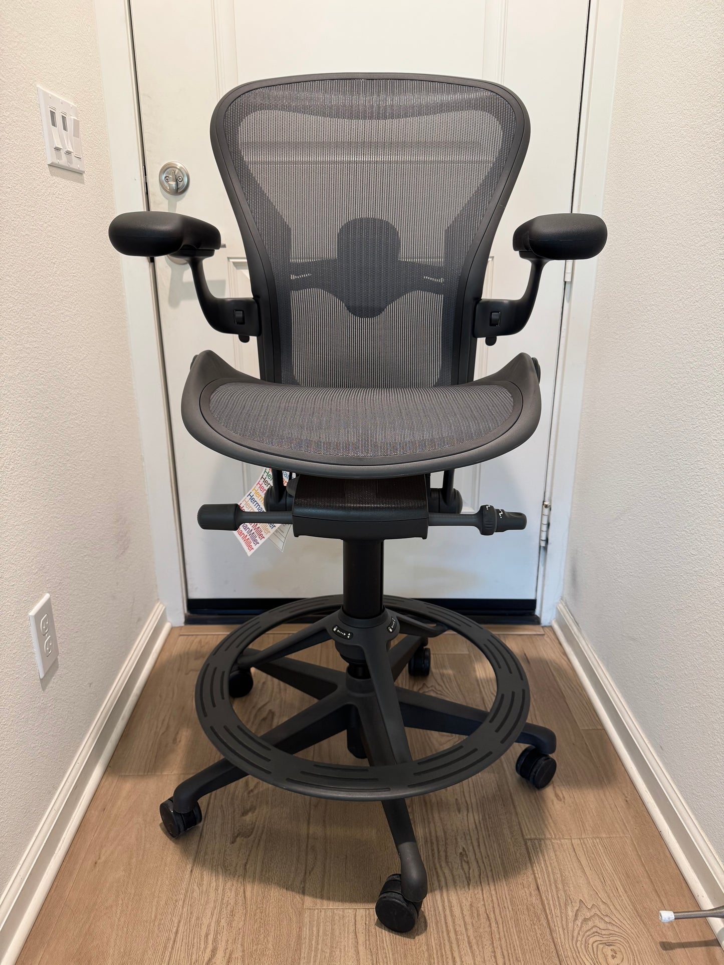 2025 brand new Herman Miller Aeron Remastered fully loaded drafting chair/ work stool