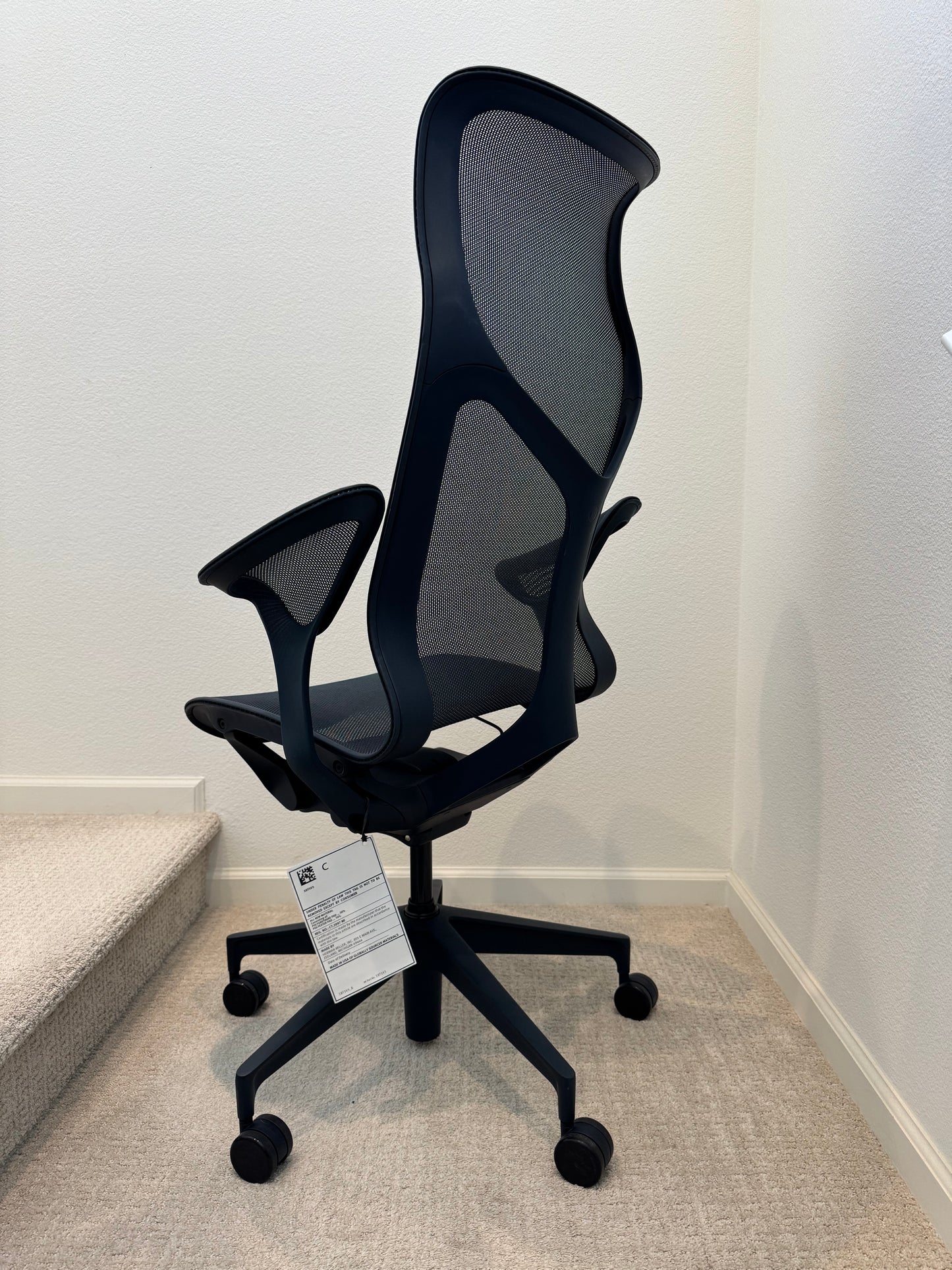 New Herman Miller Cosm Ergonomic Chair In Nightfall
