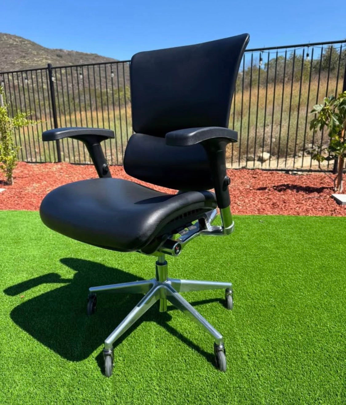X4 Leather Executive office chair/ gaming chair