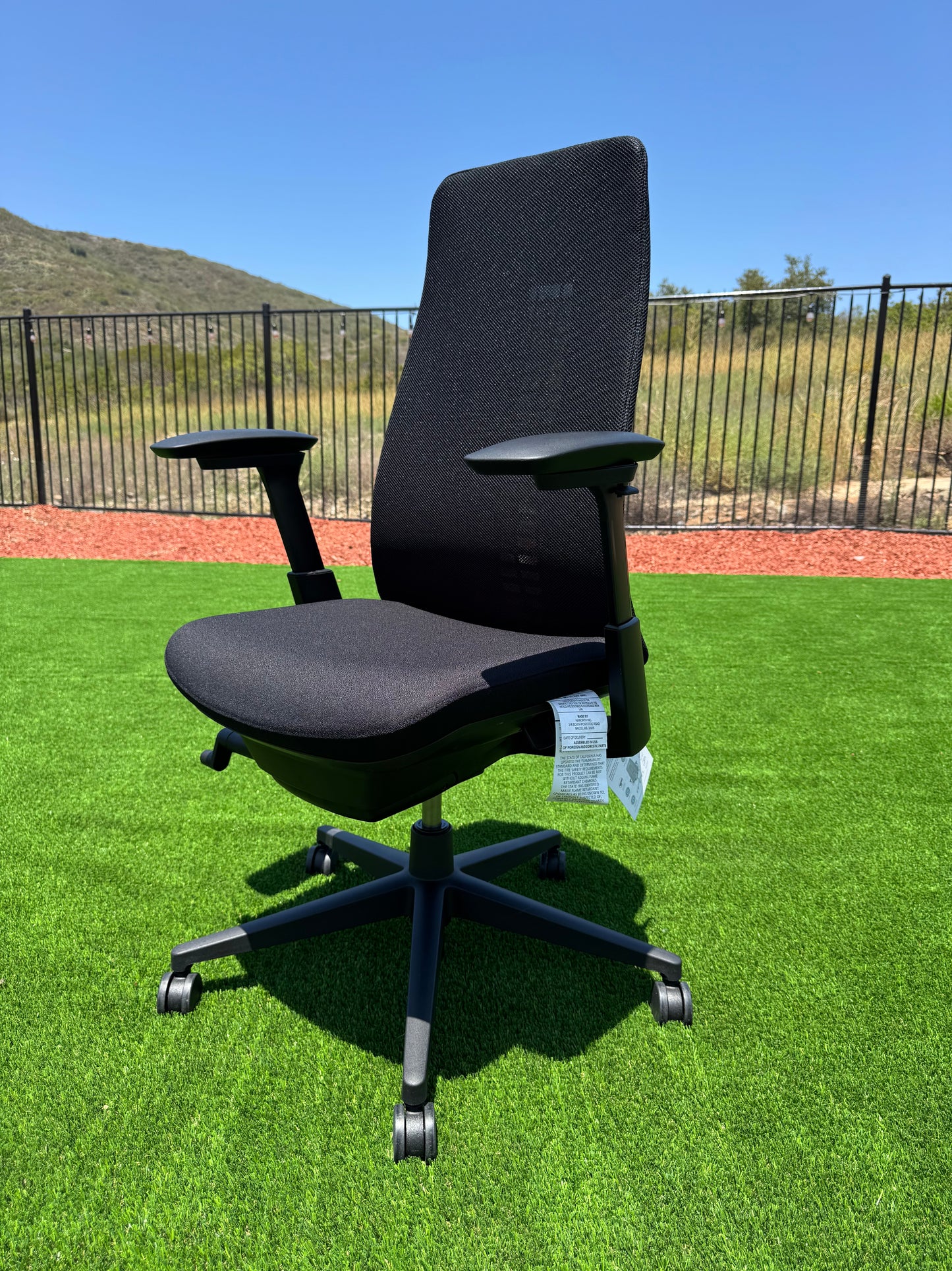 Brand new Haworth Fern office chair/ gaming chair