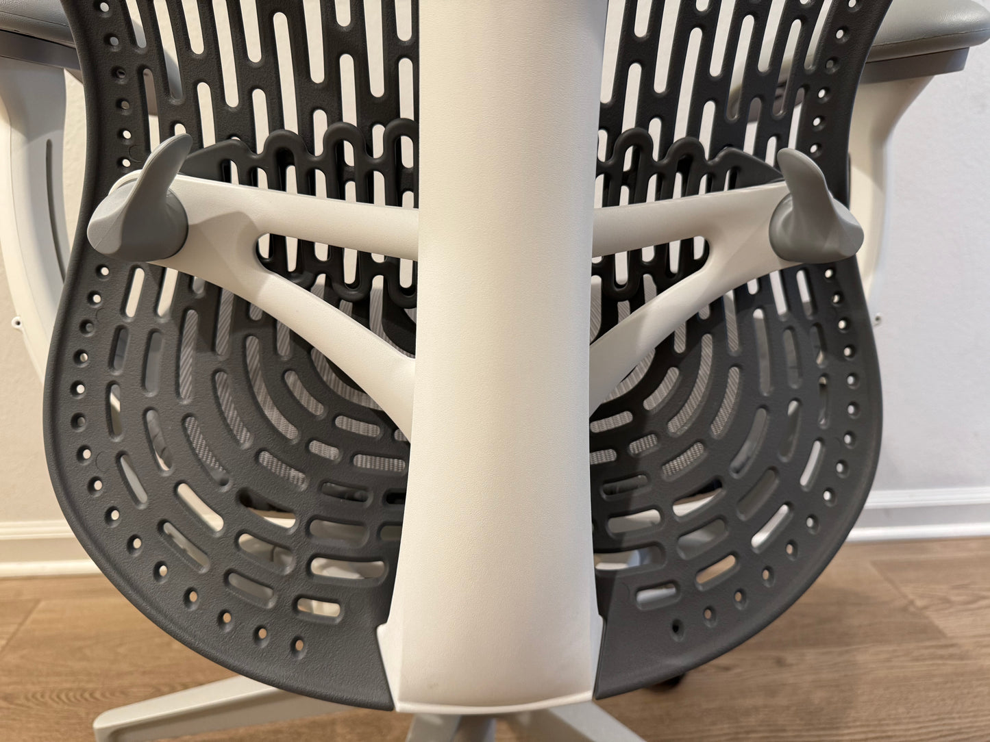 Herman Miller Mirra 2 Ergonomic office chair