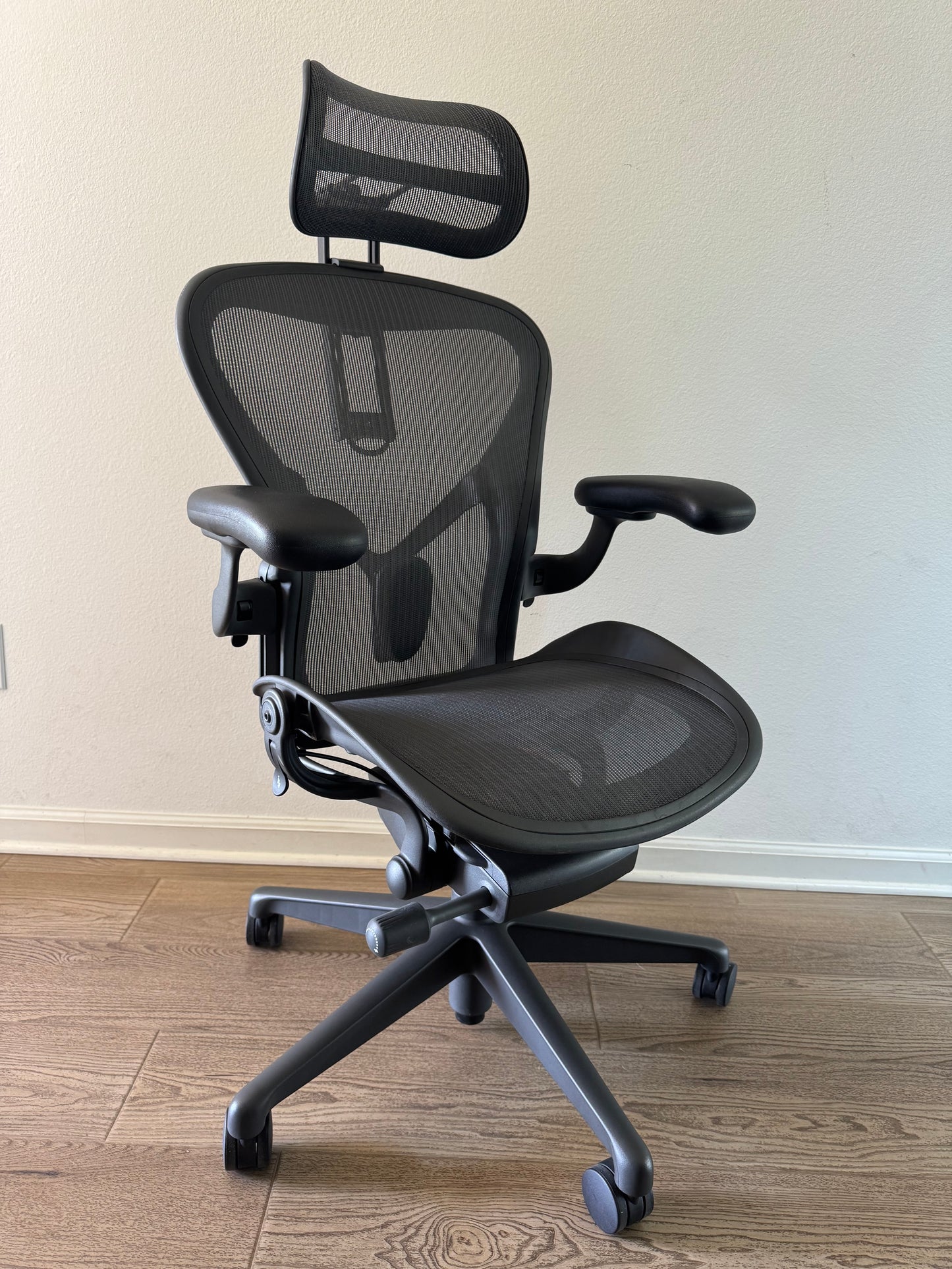 Herman Miller Aeron Remastered B Office Chair