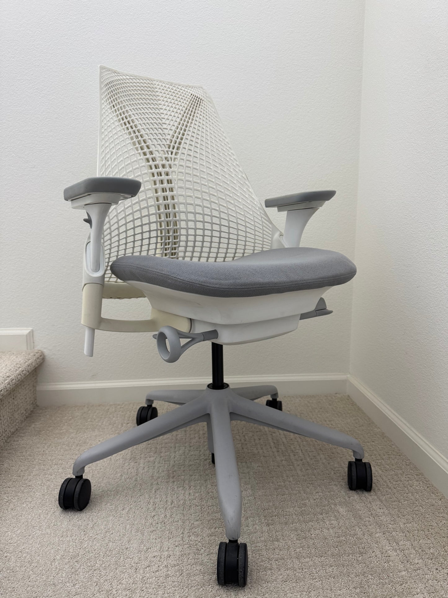 Herman Miller Sayl Fully Loaded Office Chair In White