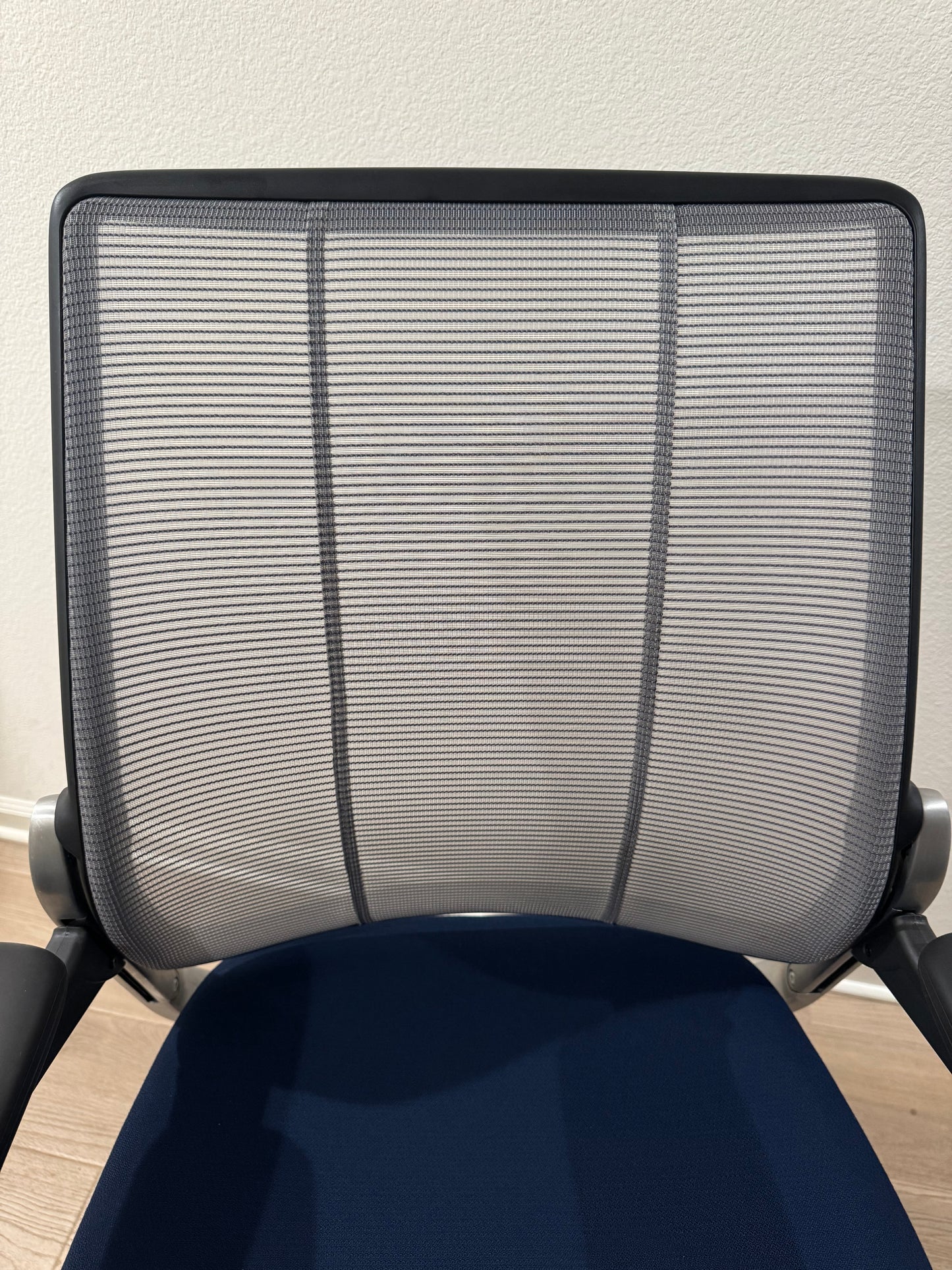 Humanscale Diffrient Smart fully adjustable model task chair