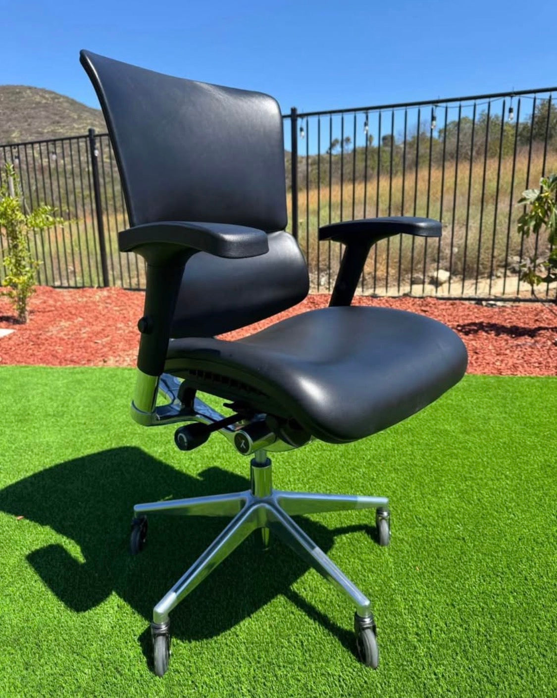 X4 Leather Executive office chair/ gaming chair