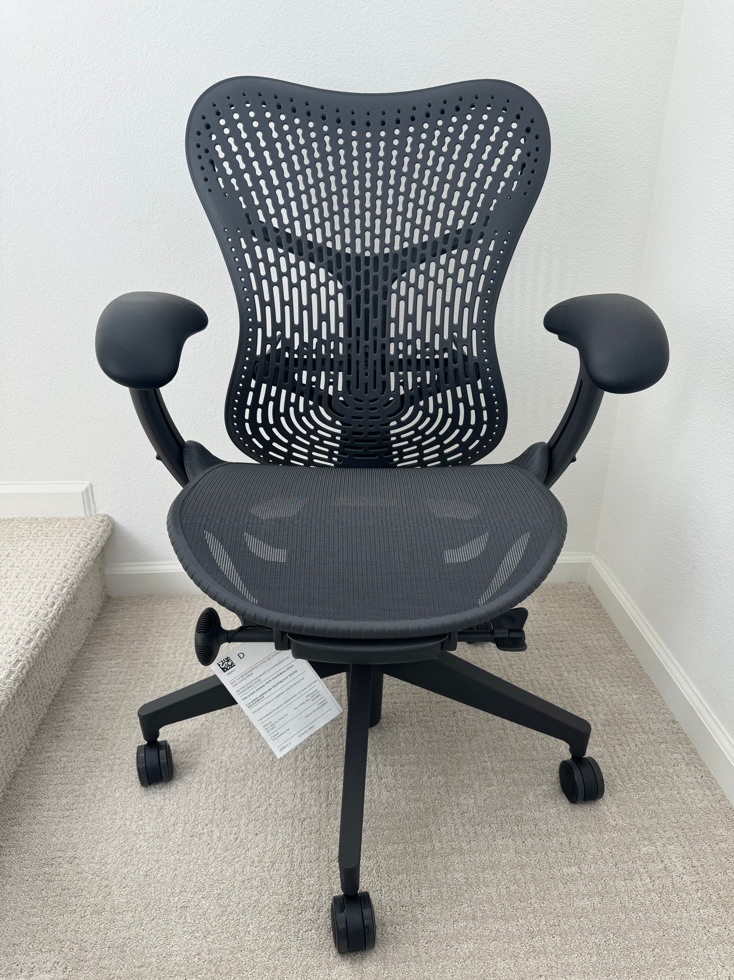 Herman Miller Mirra 2 Ergonomic office chair