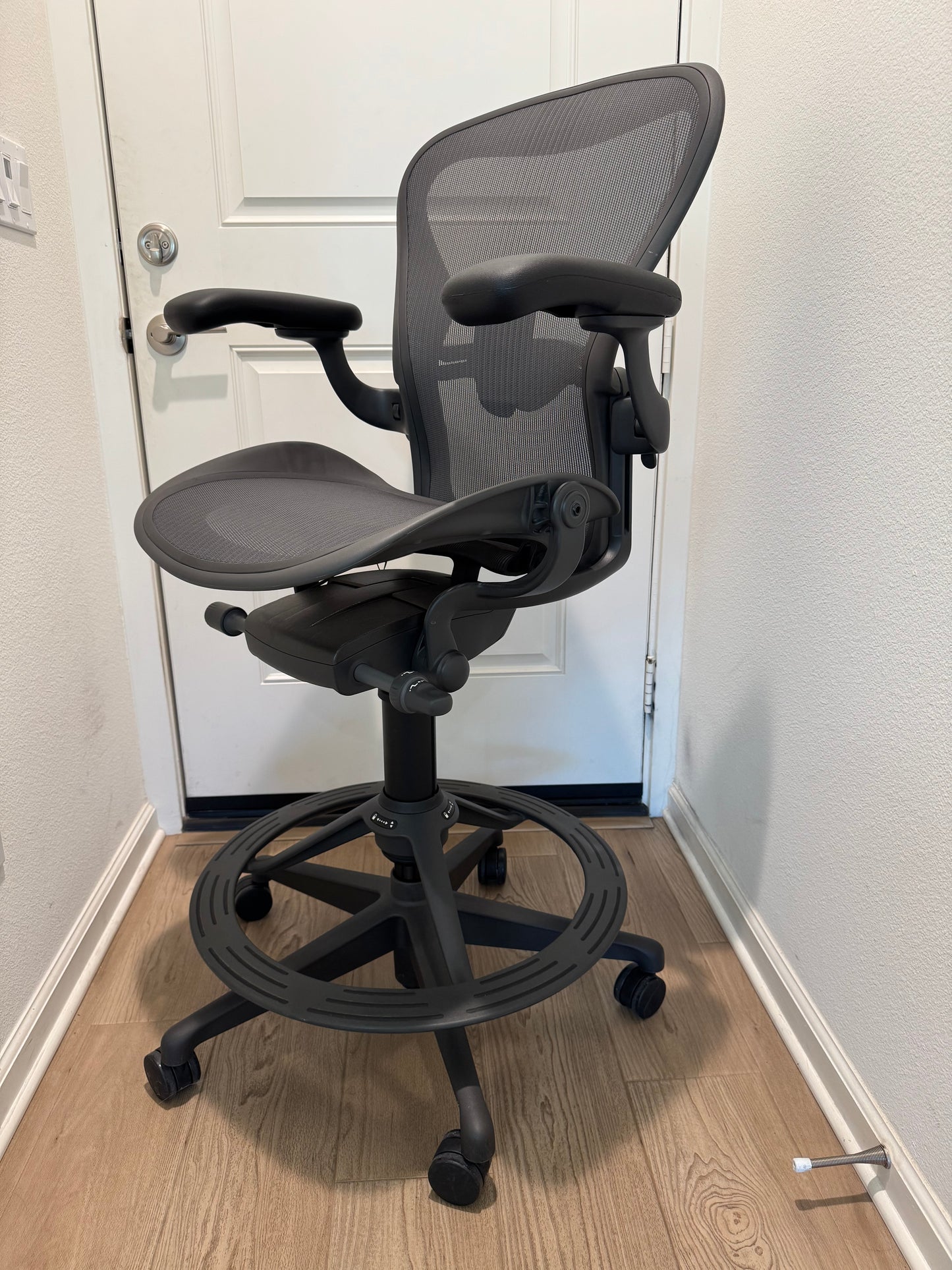 2025 brand new Herman Miller Aeron Remastered fully loaded drafting chair/ work stool