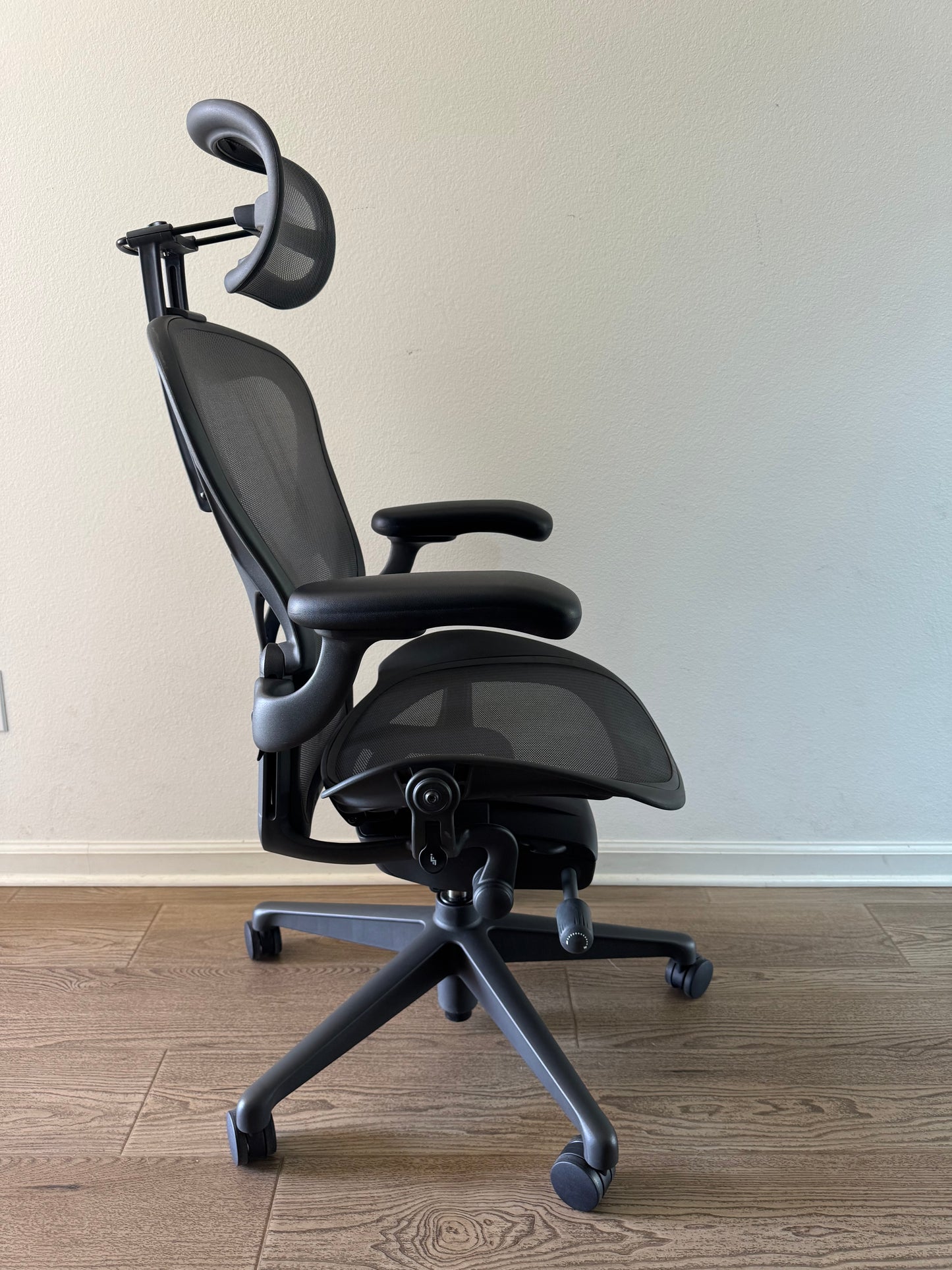 Herman Miller Aeron Remastered B Office Chair