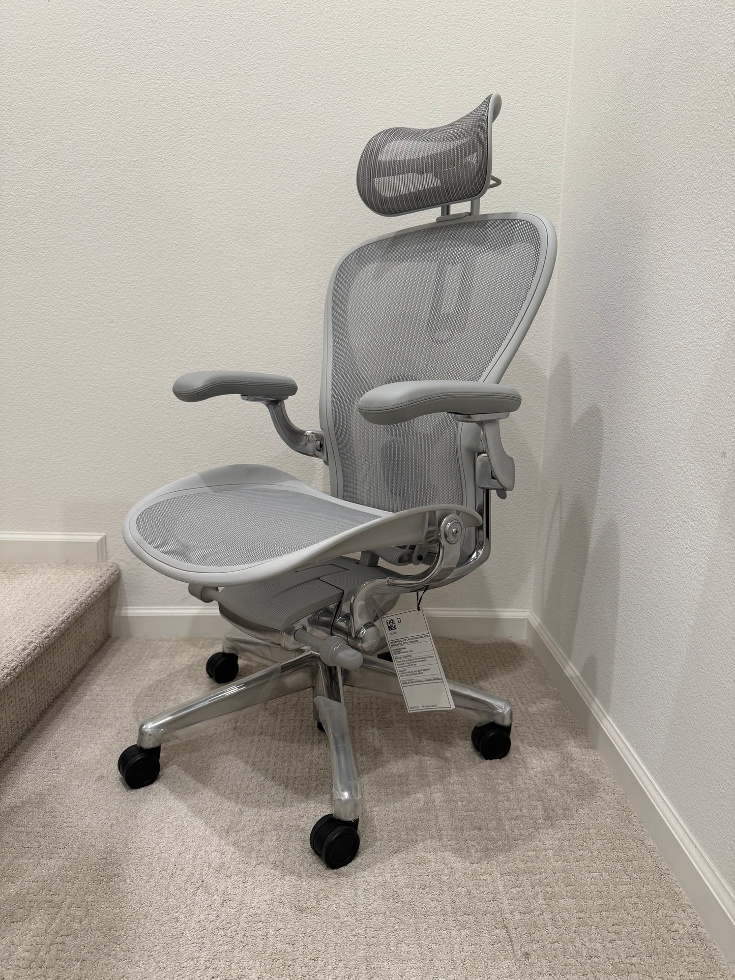 New Herman Miller Aeron B Remastered fully loaded model office chair