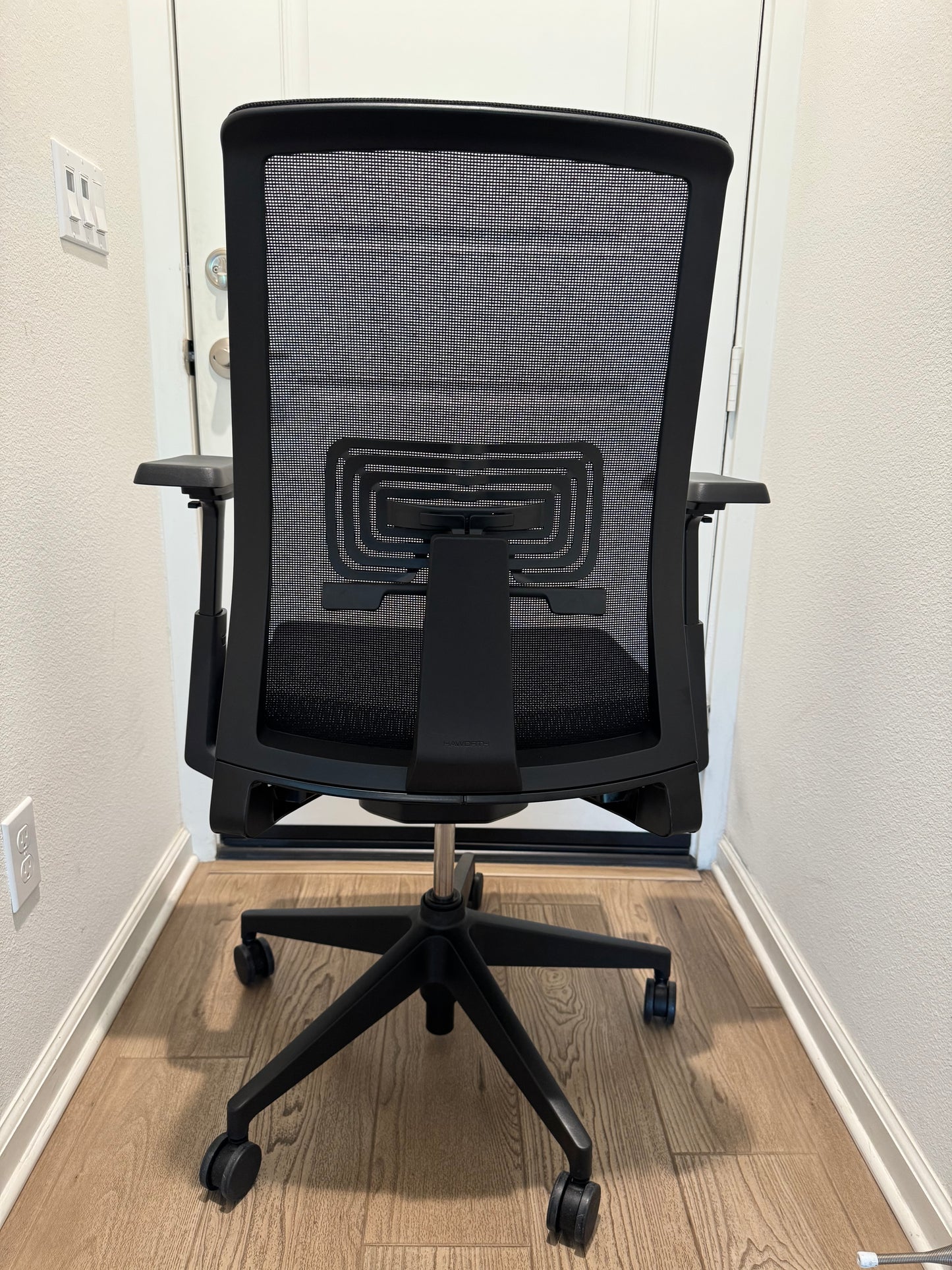 Premium Refurbished Haworth Very office chair/ conference chair