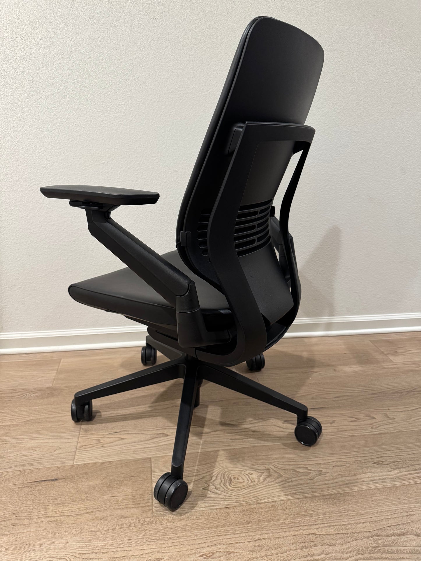 Steelcase Gesture fully loaded Ergonomic chair