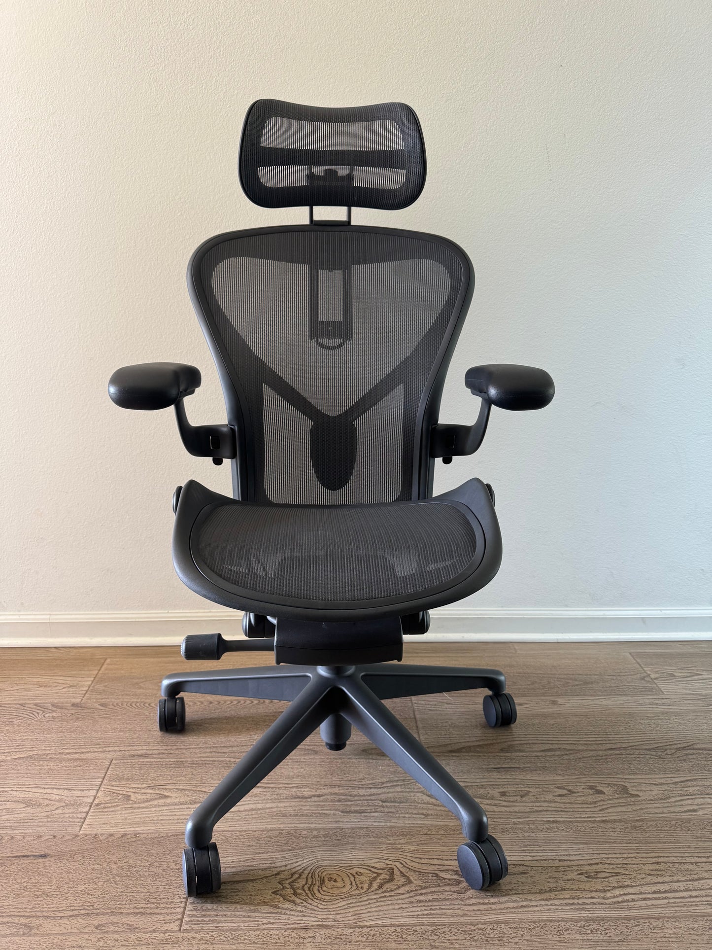 Herman Miller Aeron Remastered B Office Chair