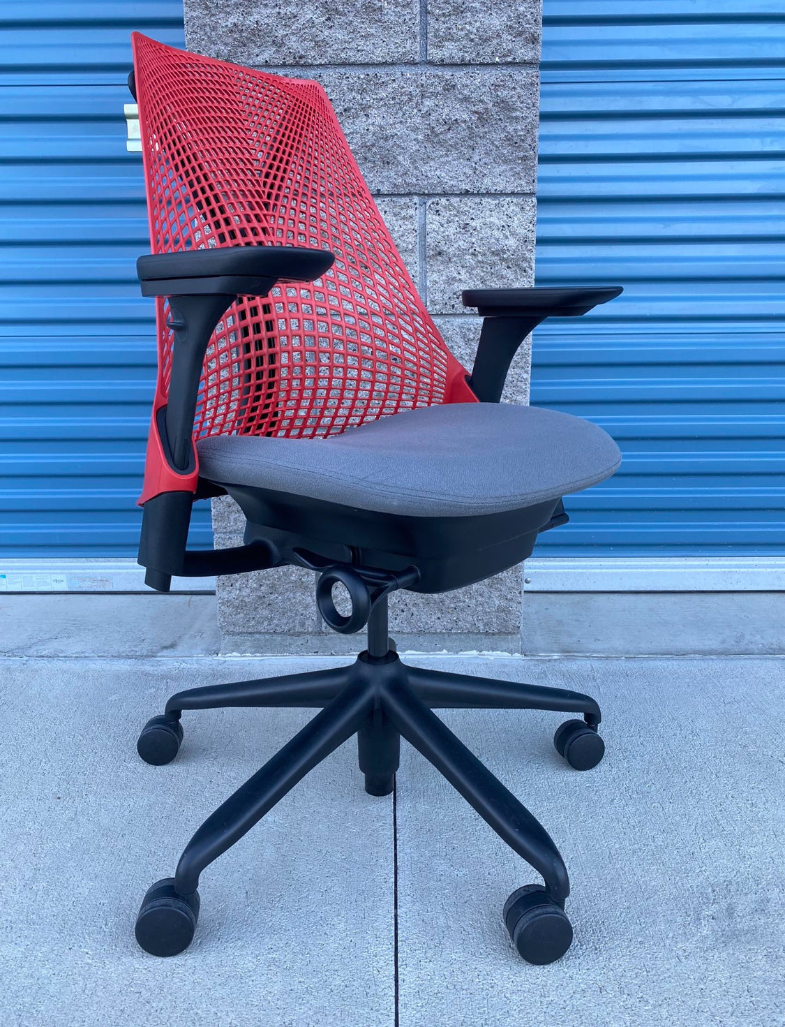 Herman miller best sale sayl green