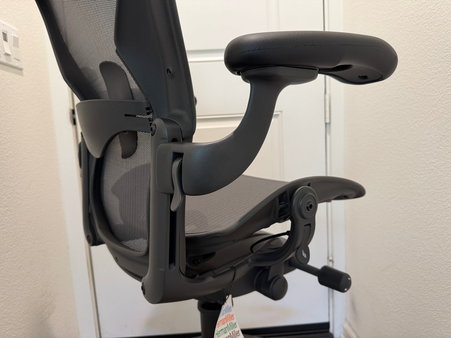 2025 brand new Herman Miller Aeron Remastered fully loaded drafting chair/ work stool
