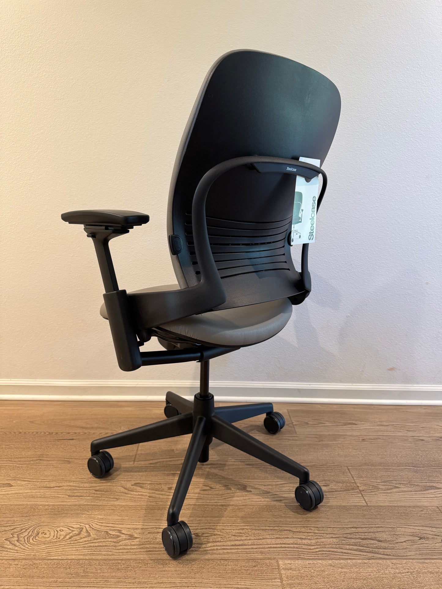 Steelcase Leap V2 Fully loaded Office Chair