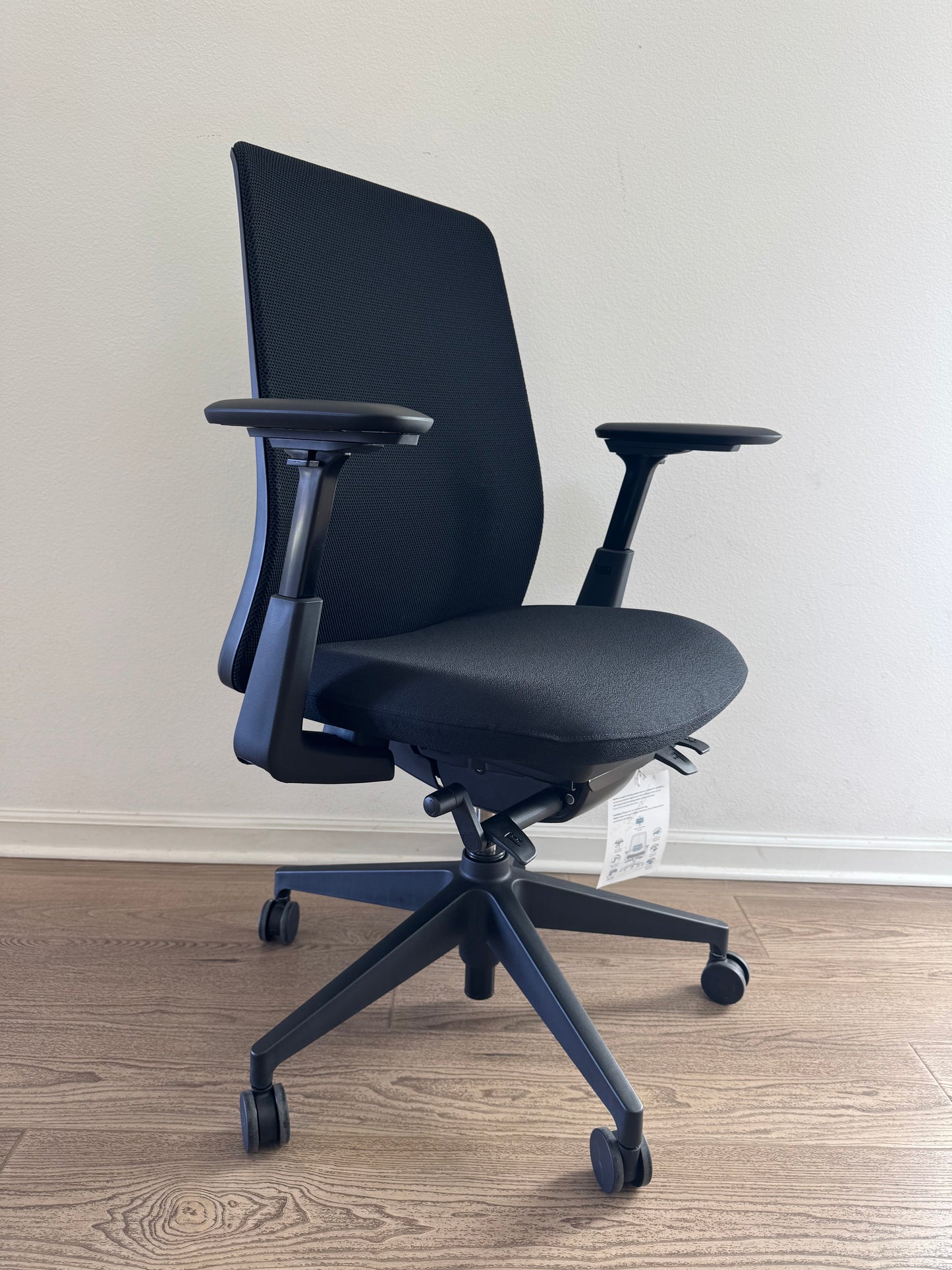 Haworth Soji®️Fully loaded High Mesh Back office Chair