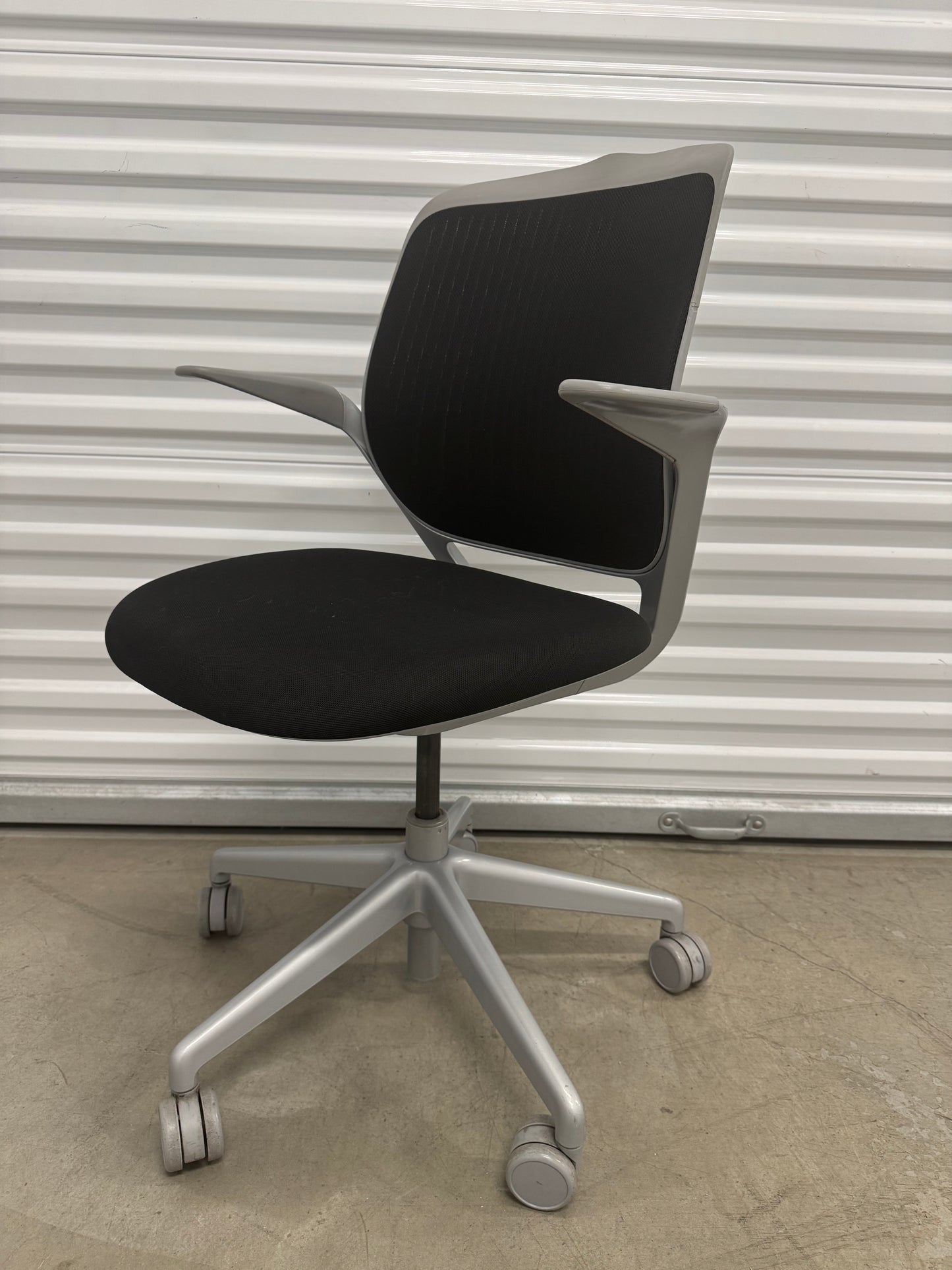 Refurbished Steelcase Cobi®️Office Chair/ Conference Chair/ Guest Chair