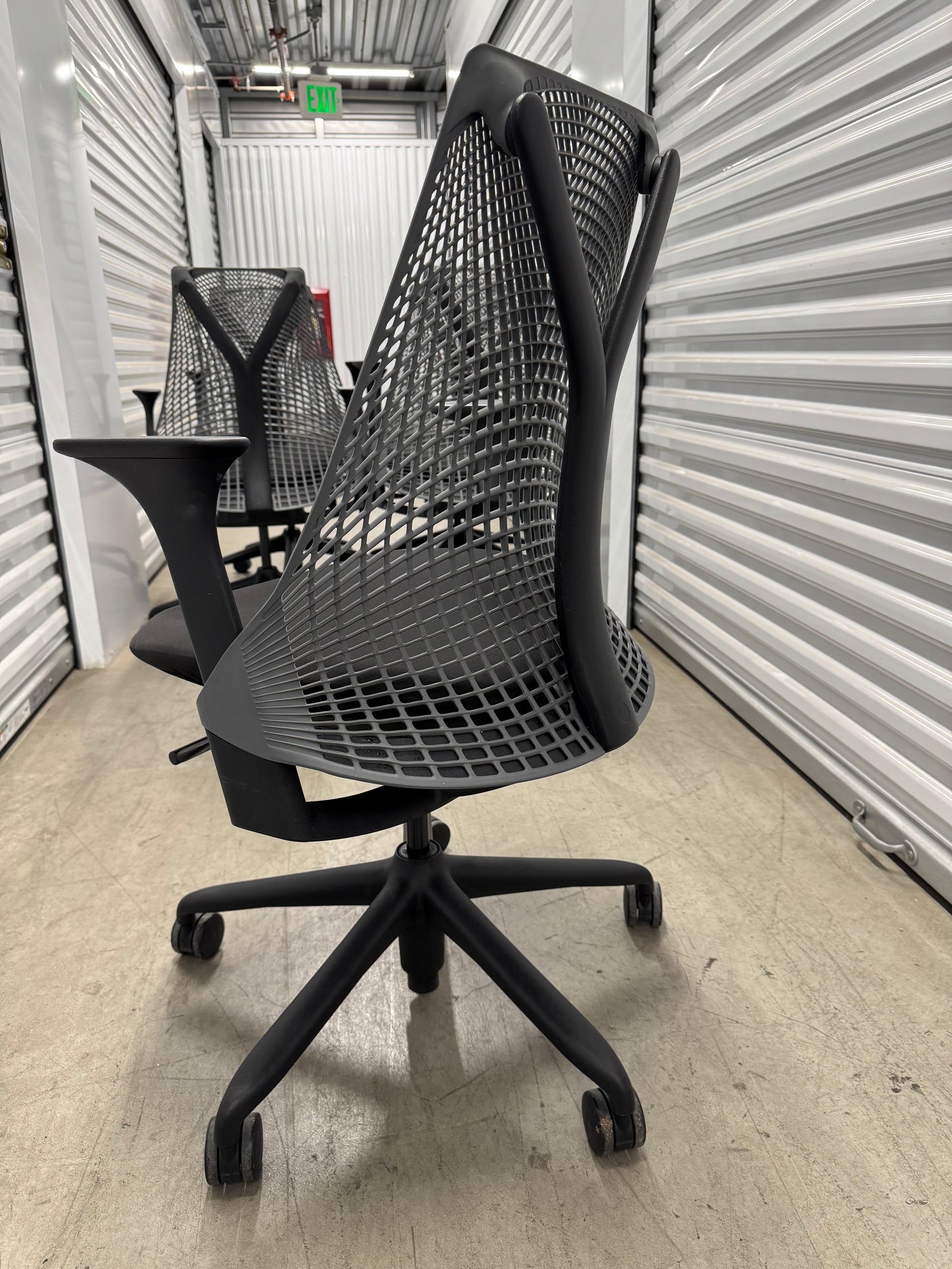 Herman Miller Sayl  office chair/ gaming chair