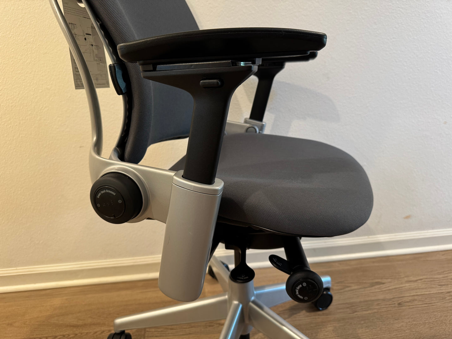 Steelcase Leap V2 Fully loaded Office Chair