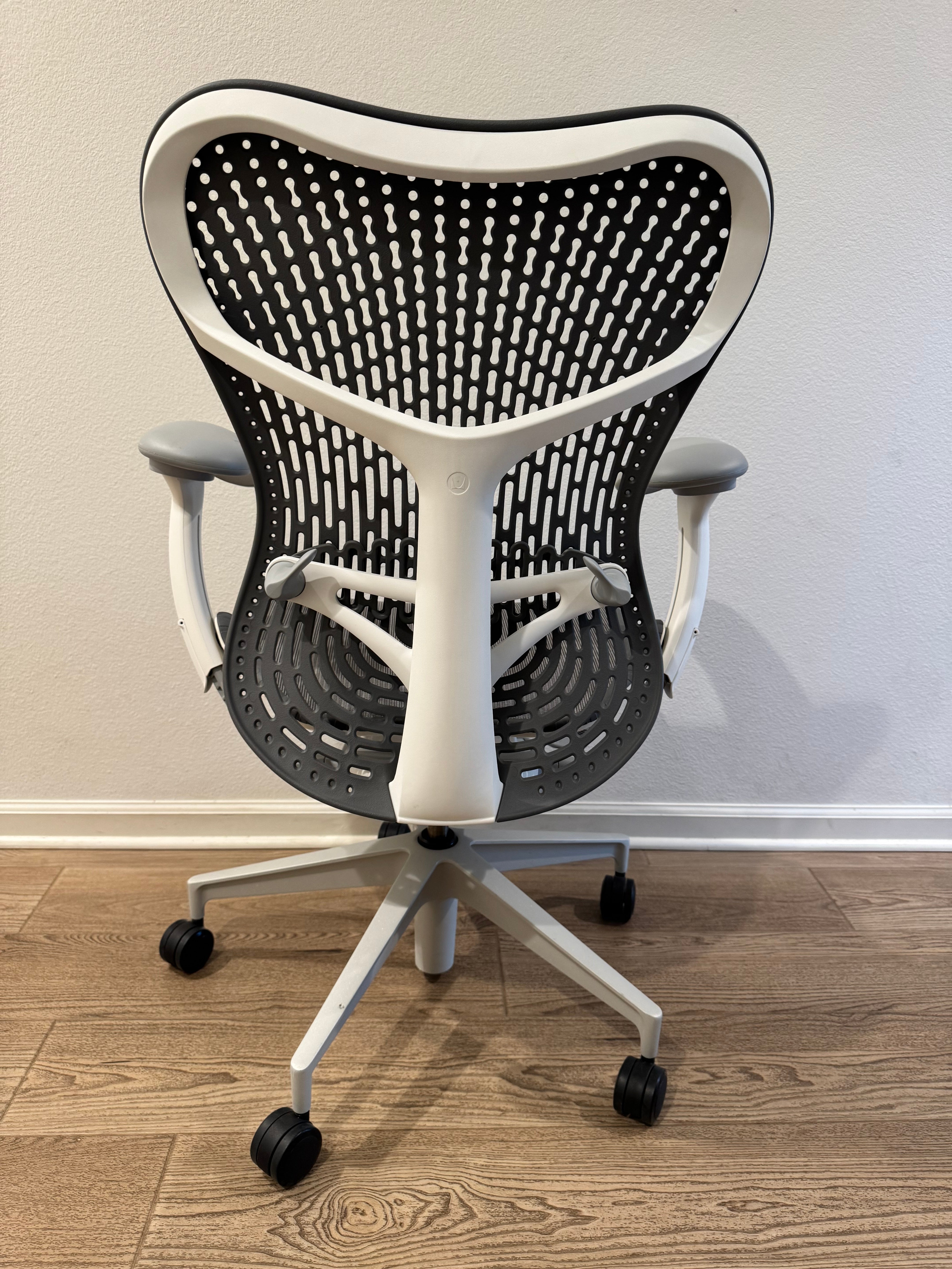 Herman Miller Mirra 2 Ergonomic office chair – Chairman Ergoffice
