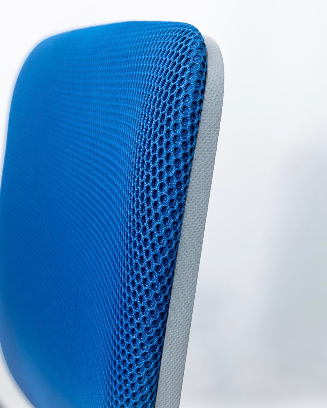 Premium Refurbished Steelcase Amia fully adjustable model