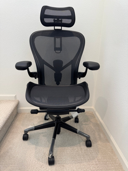 2026 brand new Herman Miller Aeron Remastered size C in onyx